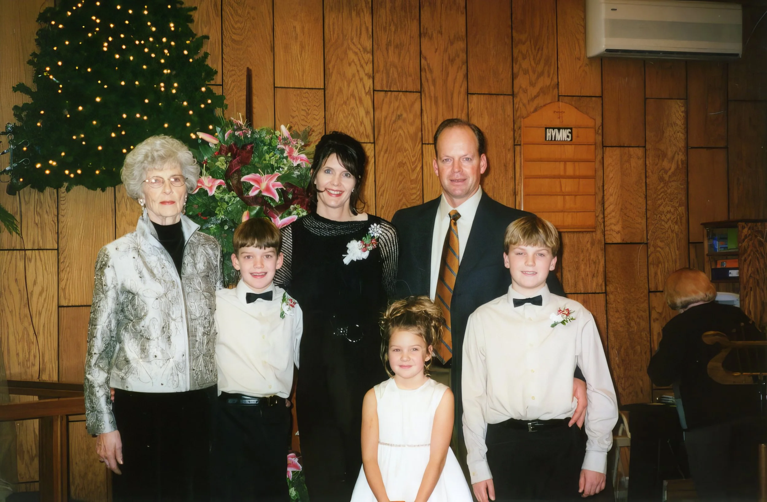 2005 - Front: Mandy & Johann Simpson. Back: Beverley Hall; Sam, Connie, & John Simpson.