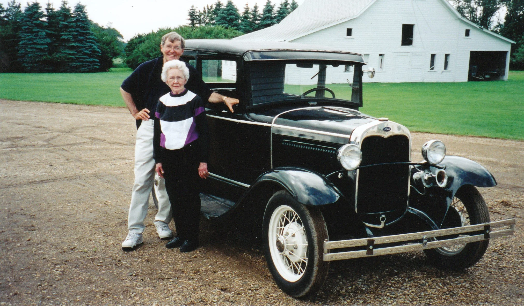 1998 - Walter & Christine Hall.