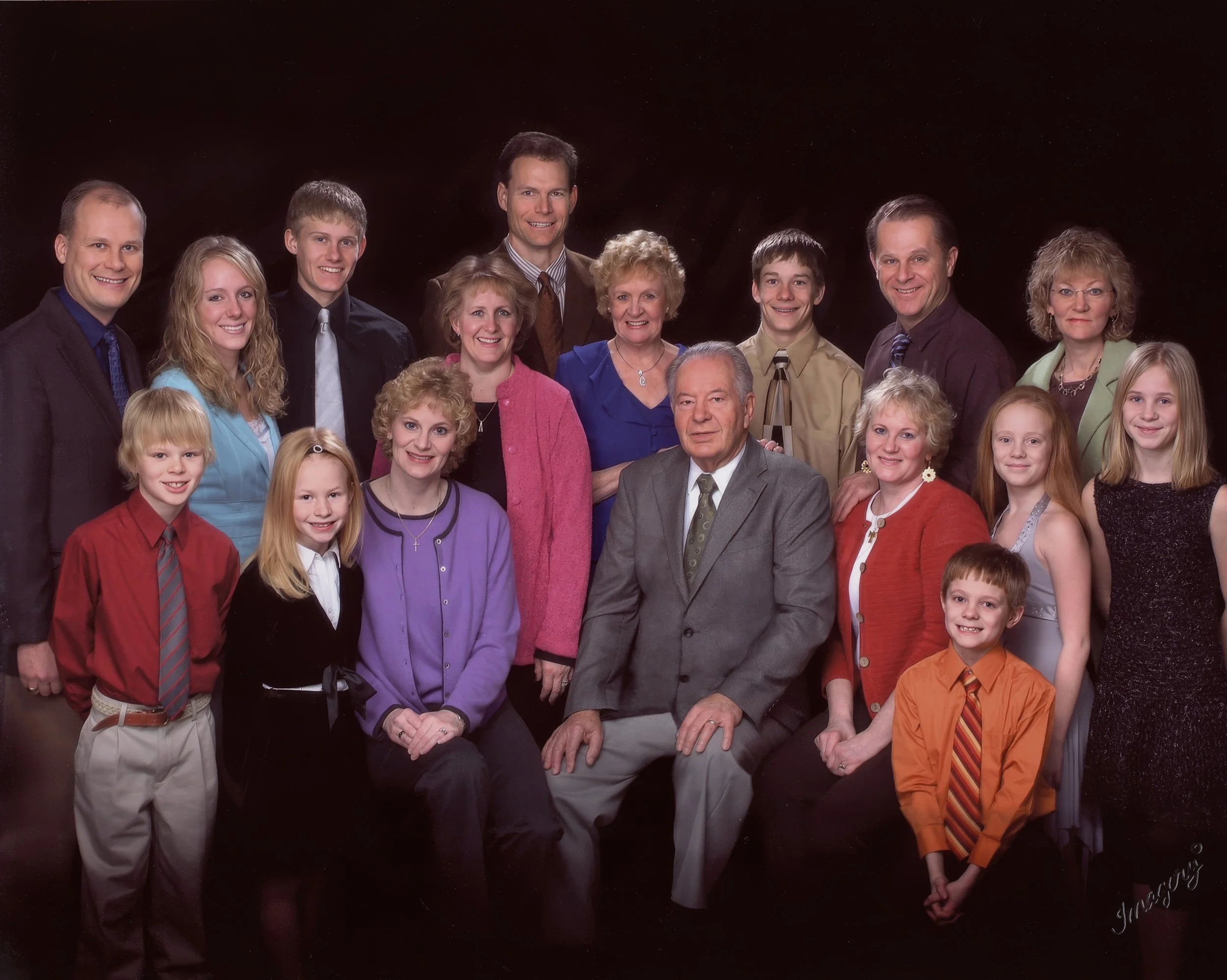 2007 - Front: Grant, Leah, & Leslie Eggan; Harley Geiger; Laura, Jacob, Jenna, & Amanda Webster. Back: Steve Eggan; Andrea, Travis, Louise, & Greg Jensen; JoeAnn Geiger; Dane Jensen; Scott Webster; Linnea Geiger.
