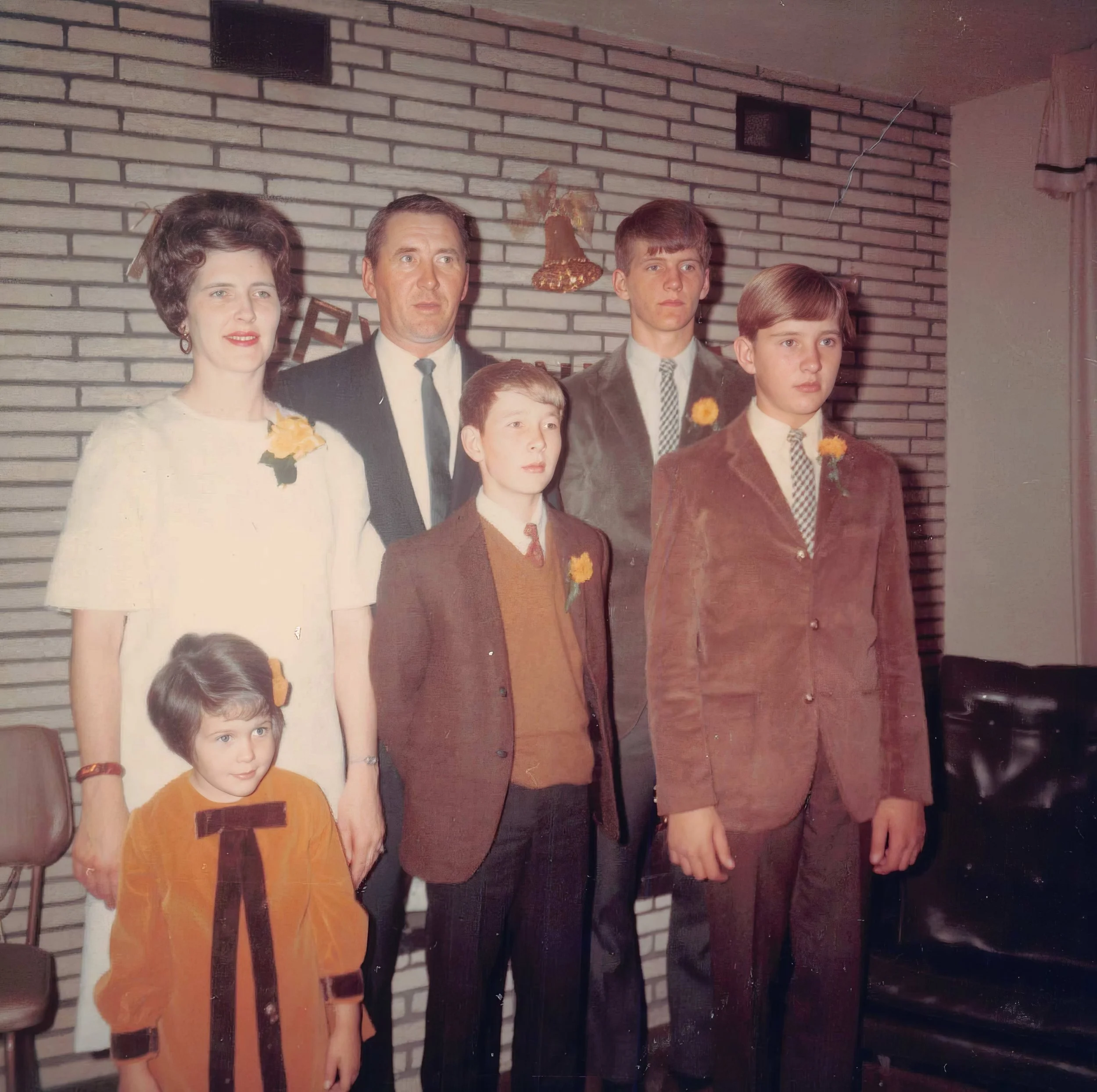 1967 - Connie, Beverley, John, Rodger, Greg, & Fred Hall.