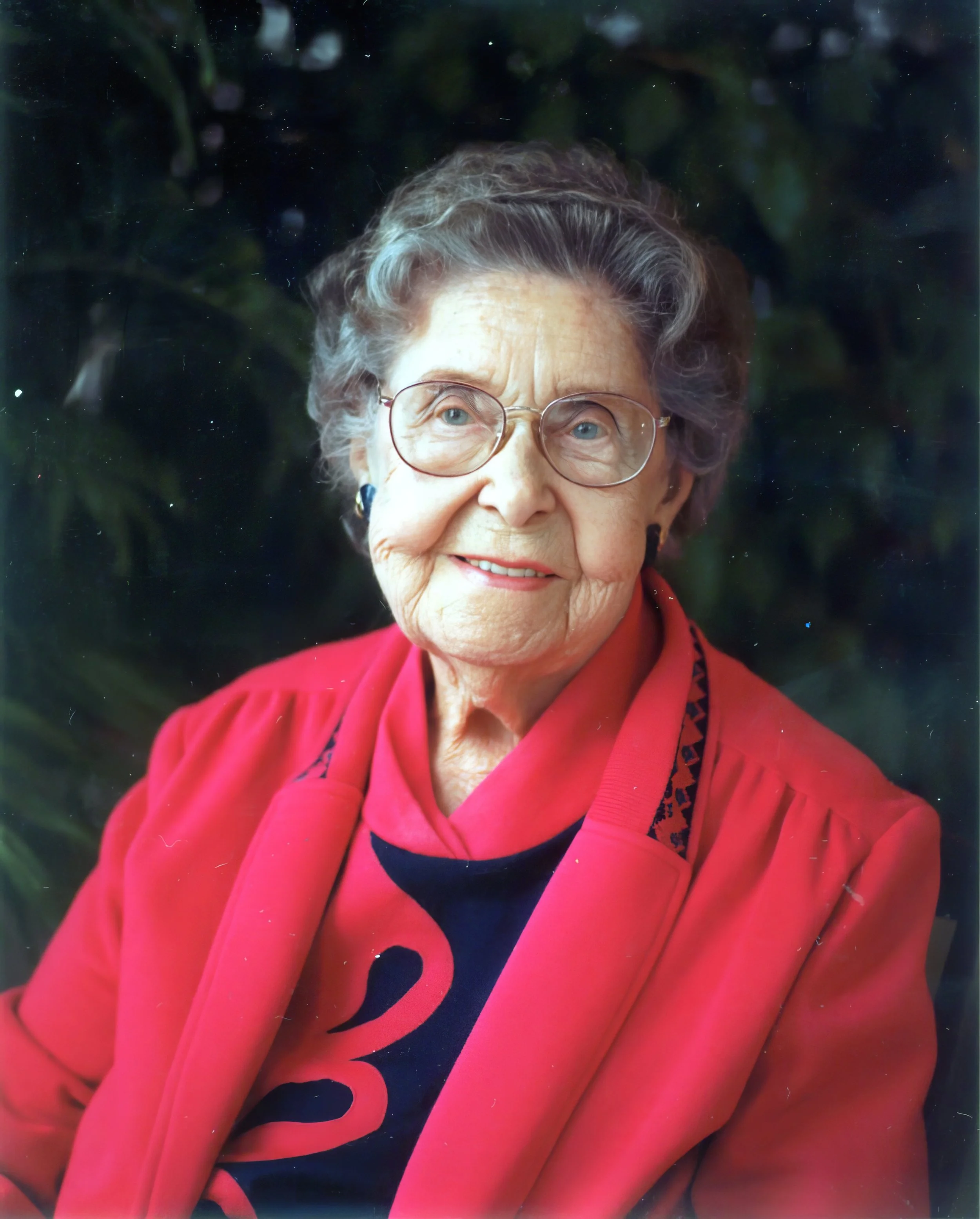 2003 - Mae Meier.