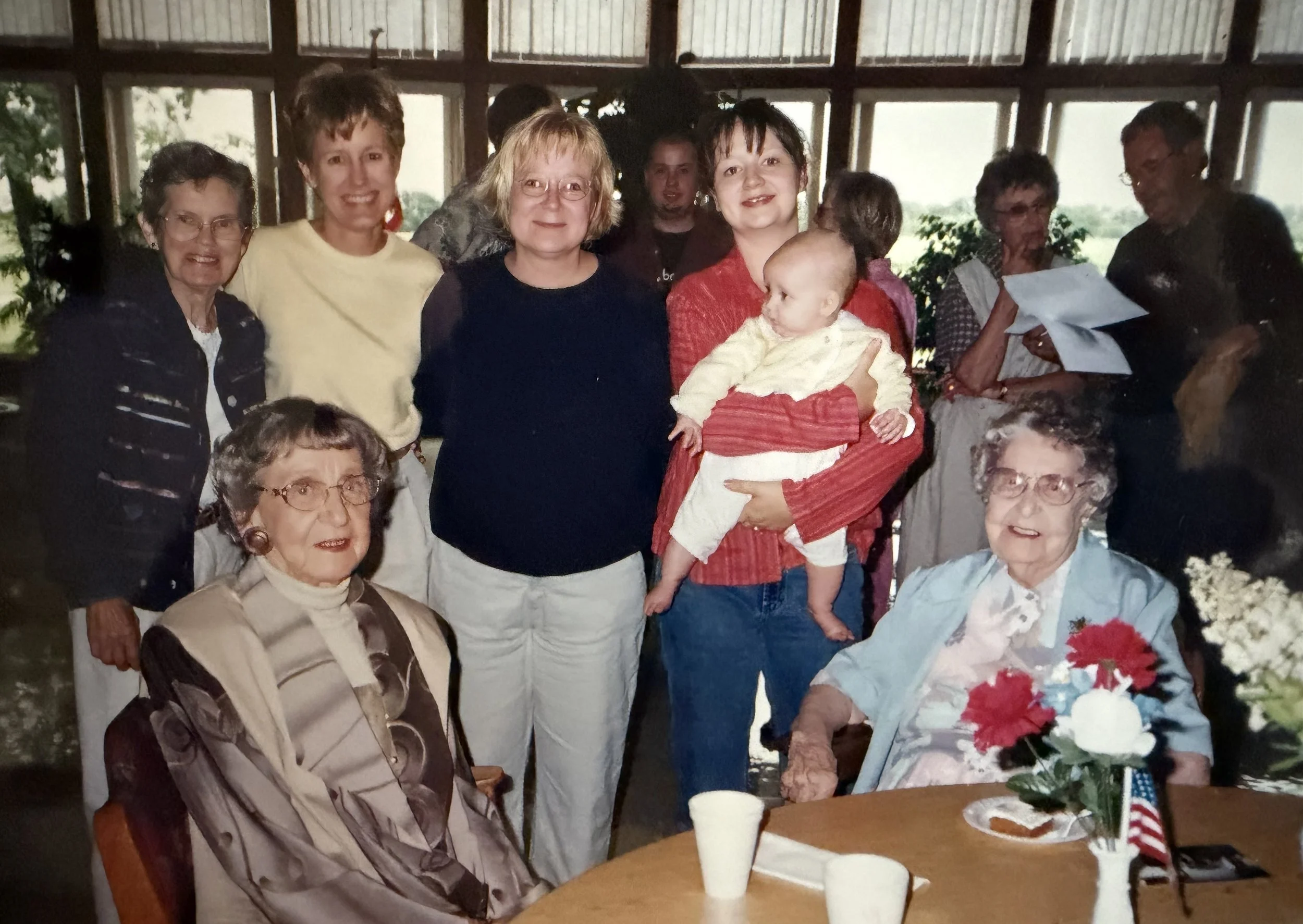 2001 - Front: Pauline Page & Mae Meier. Back: Wanda (Samson) Hall, Daidre Kendall, Laurie Larson, Kate & Kyla Spoonland.