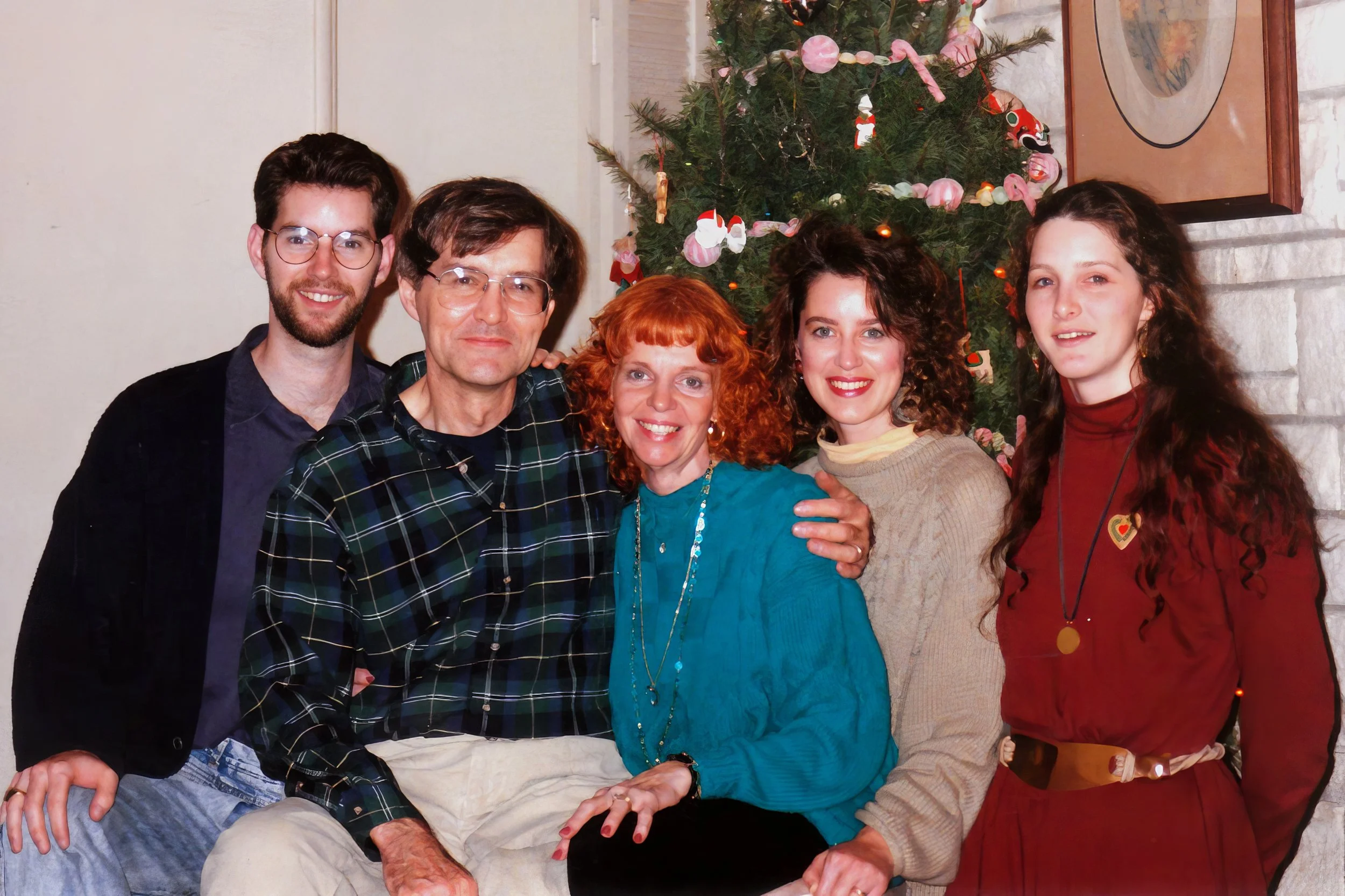 1993 - Todd, Walter, Merilee, Liz, & Lisa Hall.