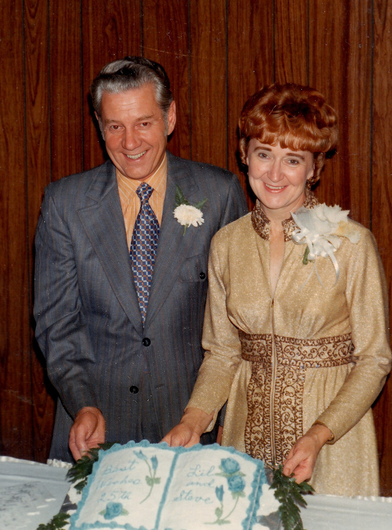 1972 - Steve & Lillian Helgason.