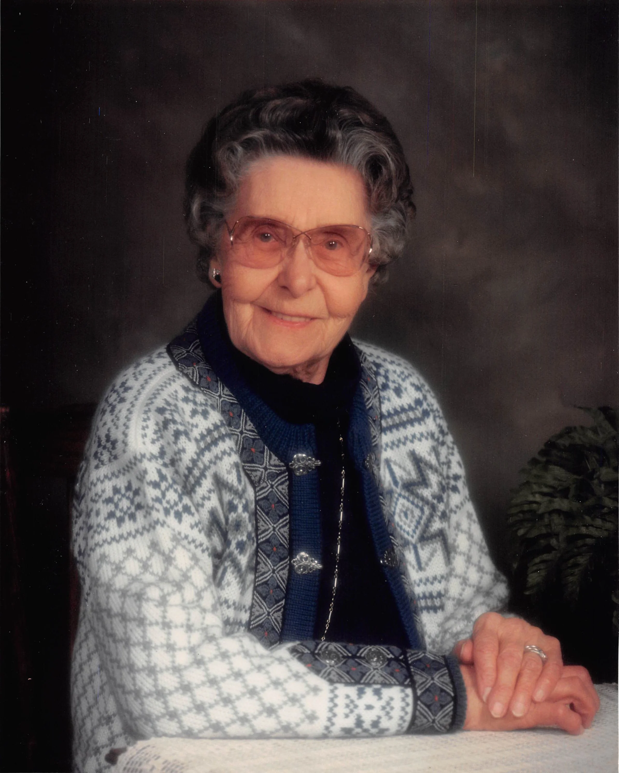 1989 - Mae Meier.