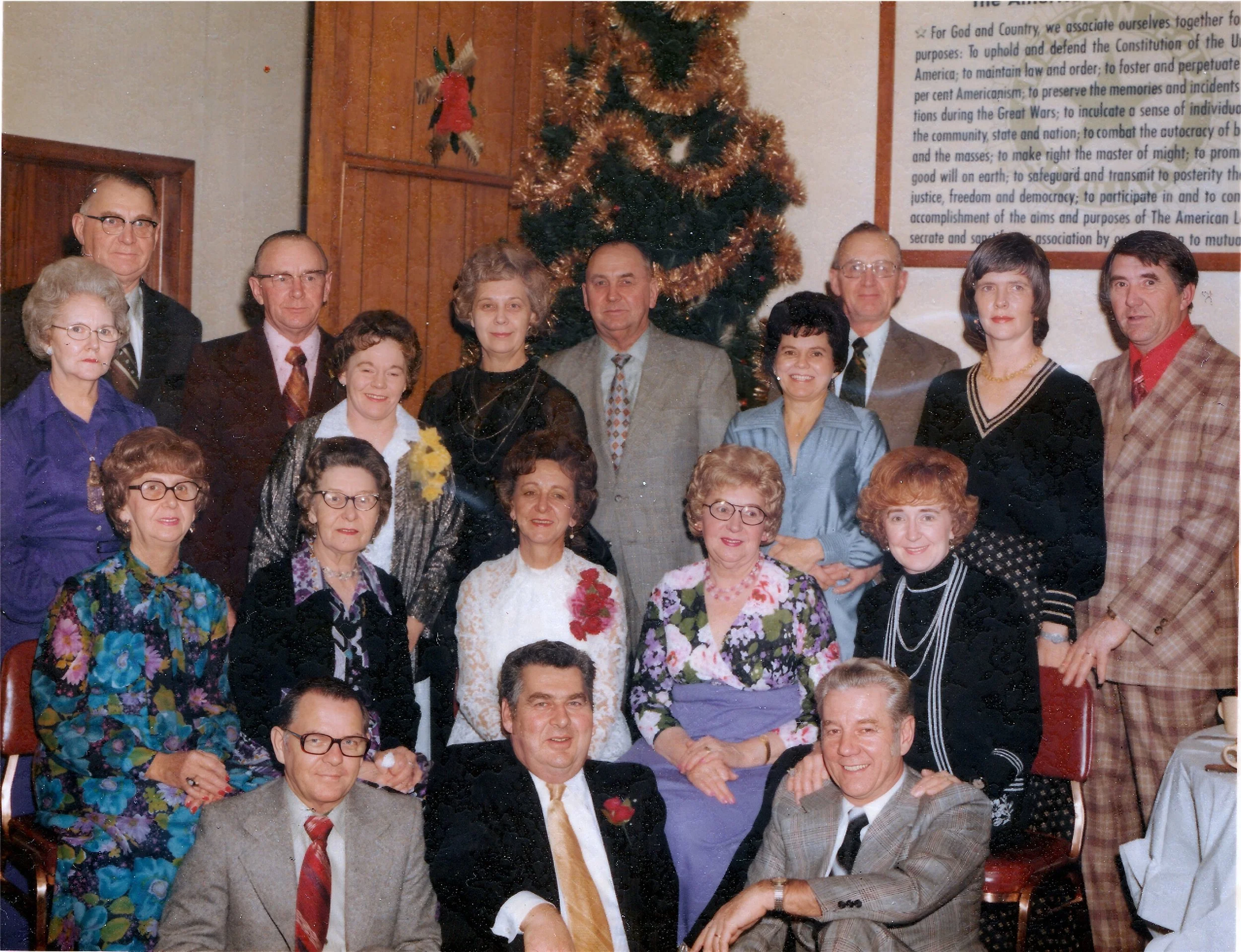 1974 - Hall siblings & spouses - 25th anniversary party - Front: Oliver Bolstad, Jack Page, Steve Helgason. Middle: Rose Bolstad, Mae Meier, Pauline Page, Emma Johnson, Lillian Helgason. Back: Christine, Joe, Edward, Wanda (Nelson), Bernice, Bill, Wa