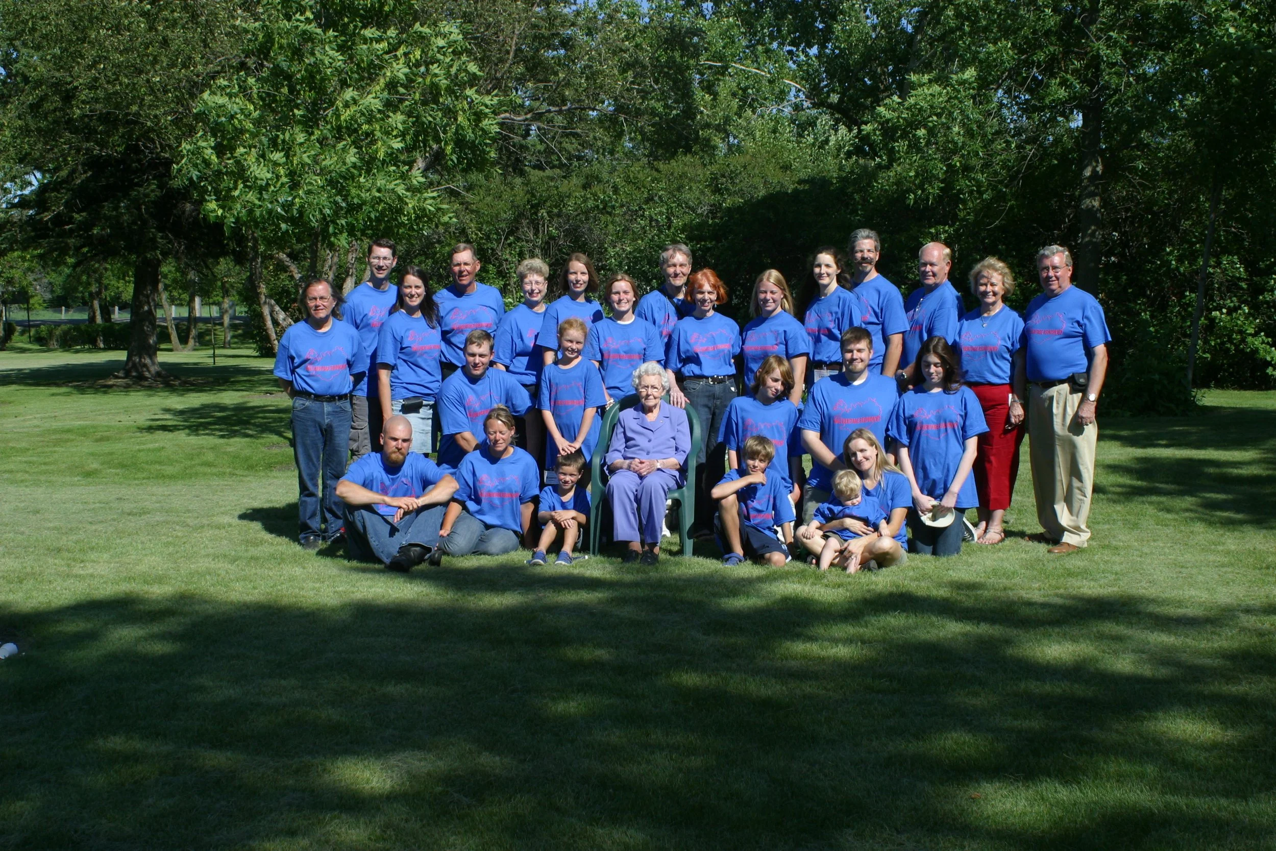 2007 - Hall Family Reunion - Front: Jason & Sarah Lovas, Aiden Hall, Christine Hall, Brennan Hall, Jolene & Haiden Doke. Middle: Kevin Hall, Kimmie VanHaren, Austin VanHaren, John Doke, Jennie VanHaren. Back: Jay, Todd, Liz, Warren, Marilyn, Julie, L