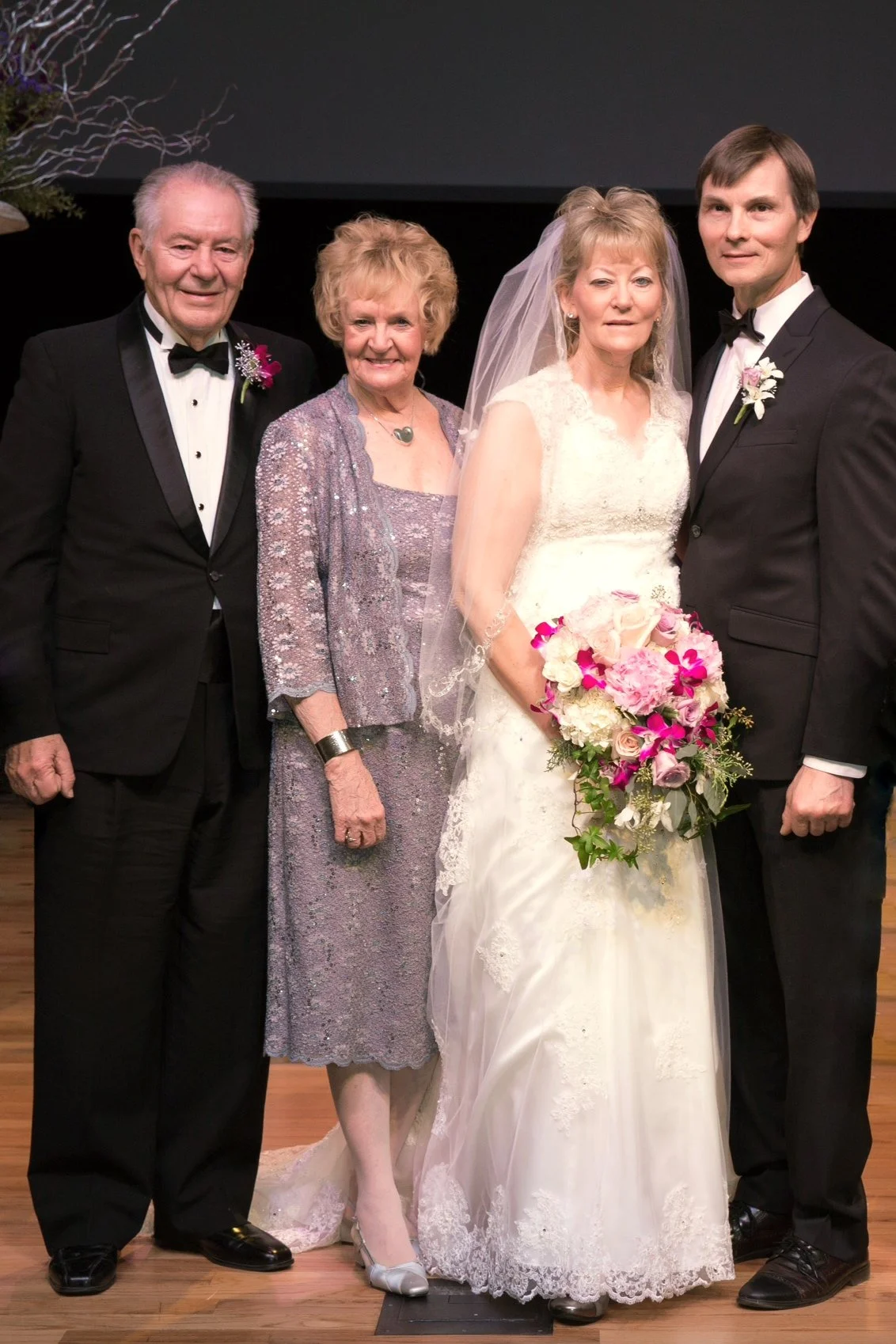 2016 - Harley & JoeAnn Geiger, Linnea & Lester Hill.