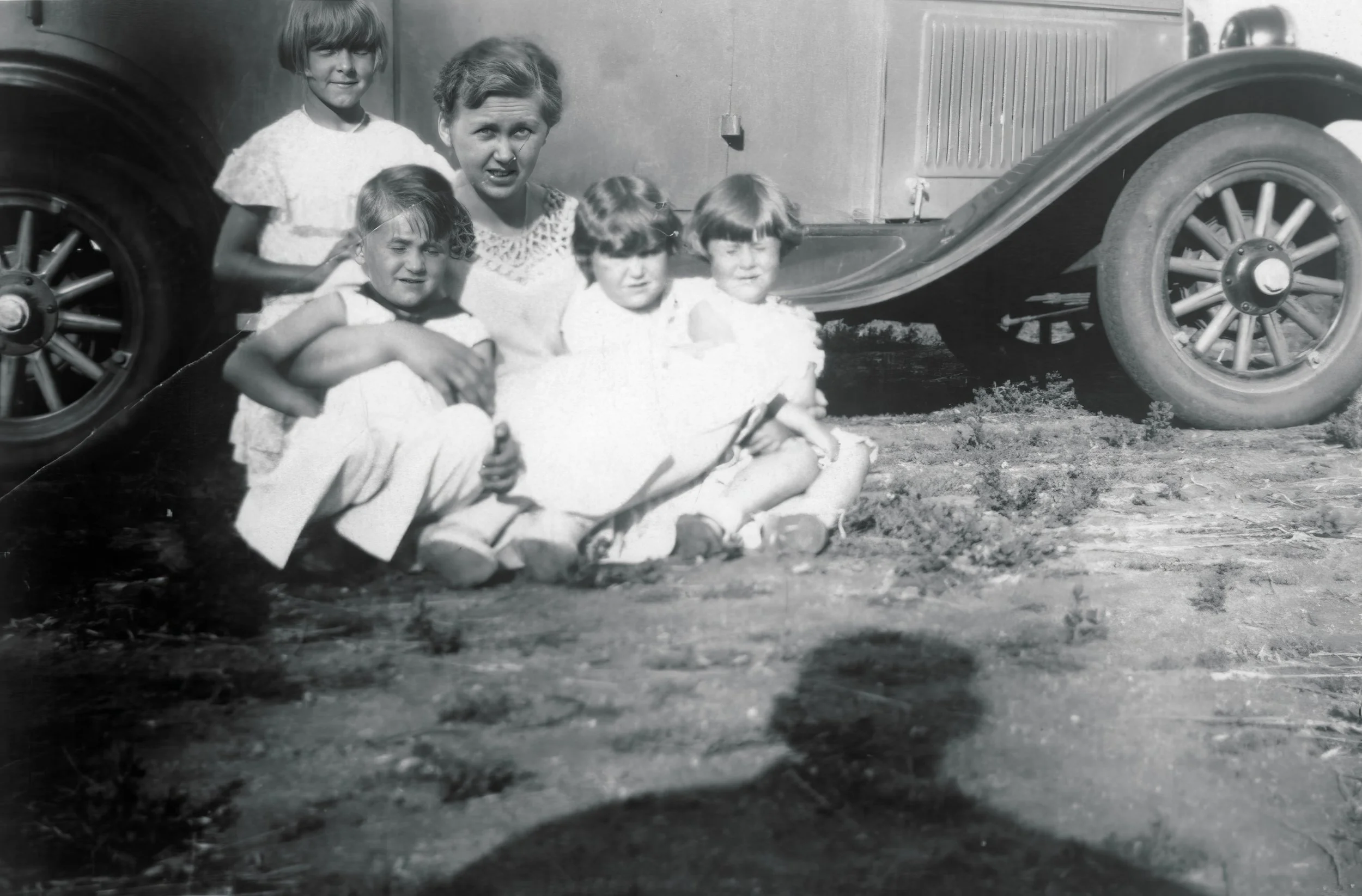 1920s - Rose Hall, [unknown kids].