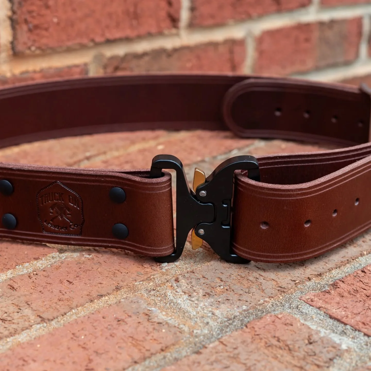 I'm really excited to show off some of the Product Pics for the most recent project: TruckOn's Website! 

The goal is to have a simple place to show off the products that are offered and provide an easy way to order and customize them for you! 

Truc