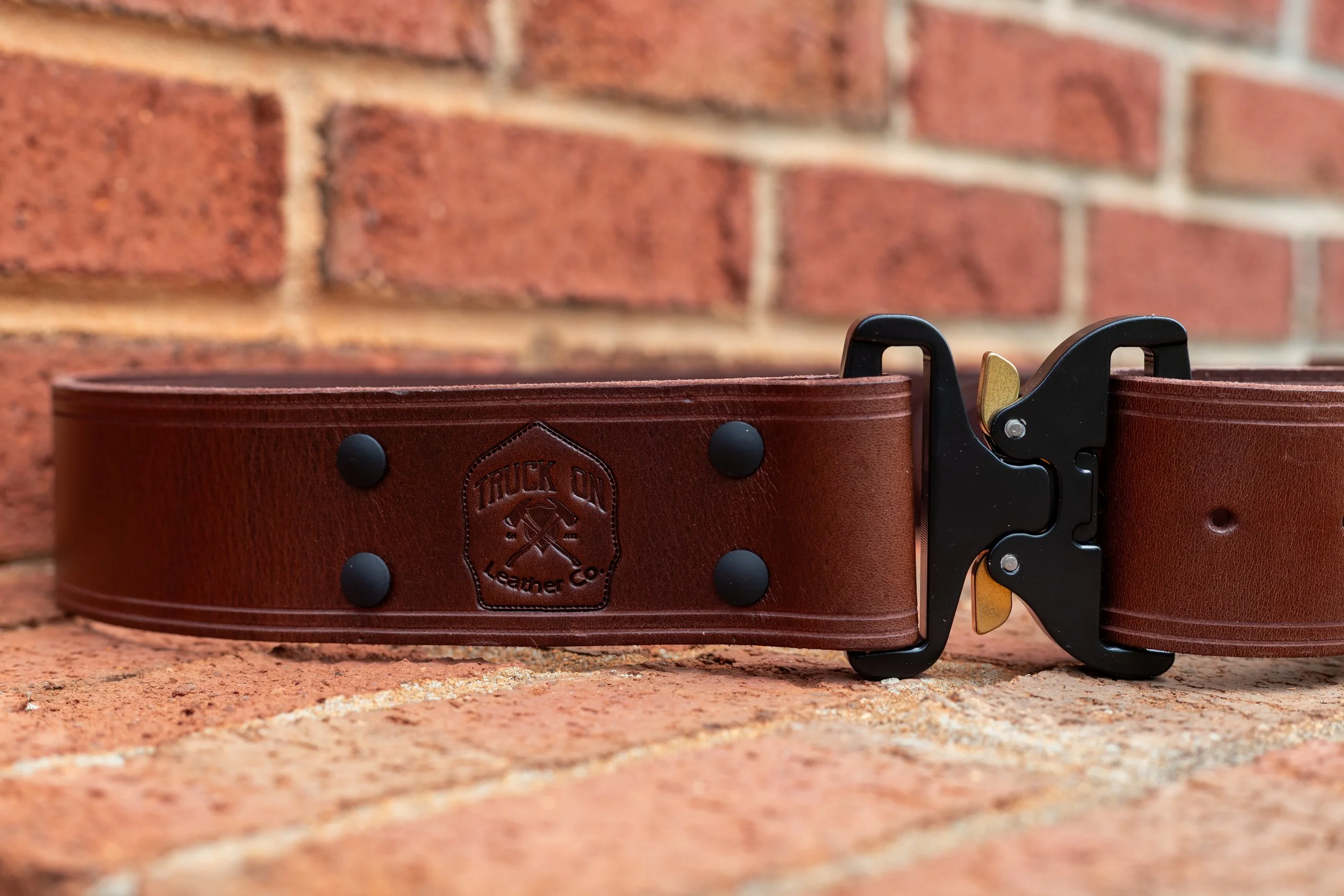 Turnout Belt Close.jpg