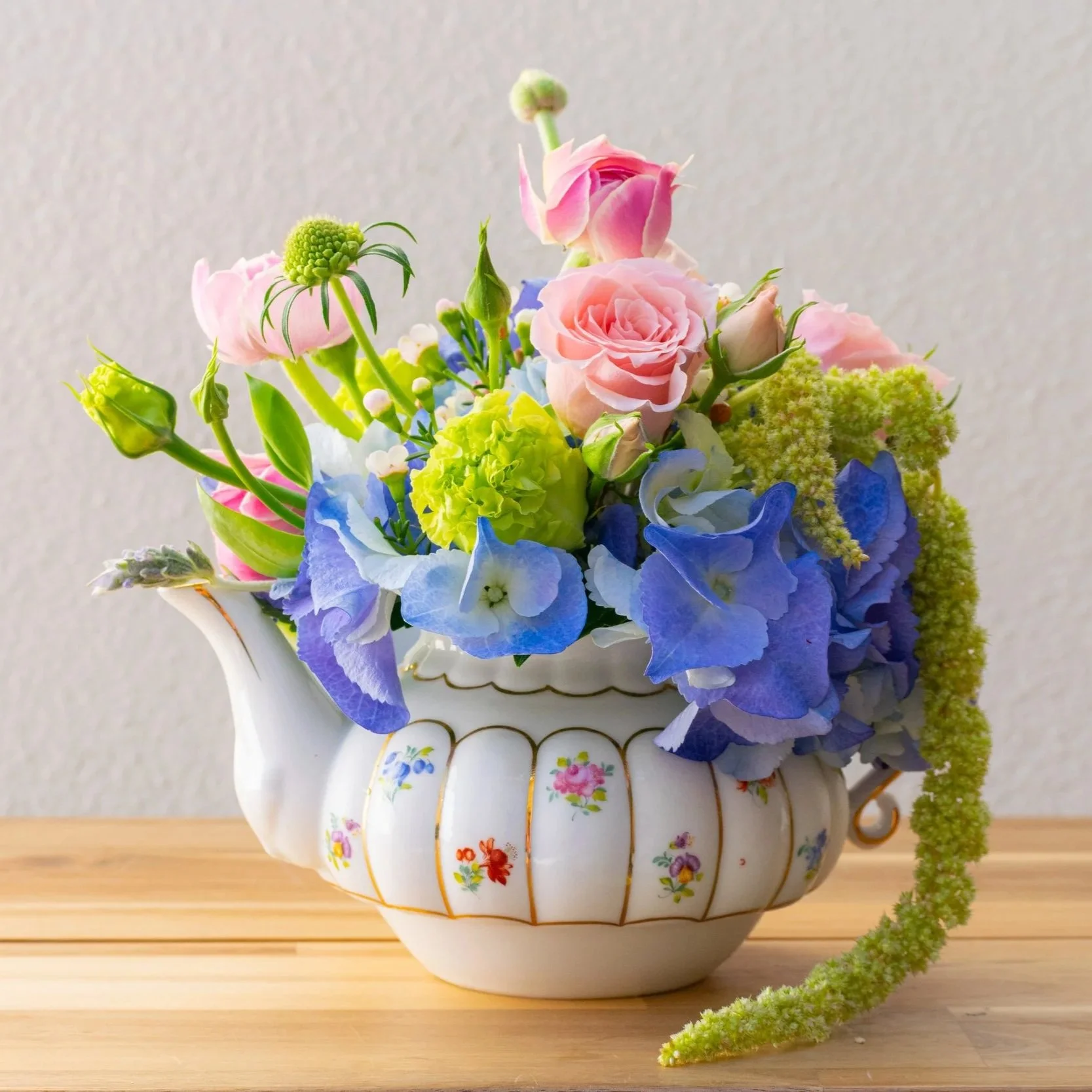 Teapot+Arrangement-14.jpg