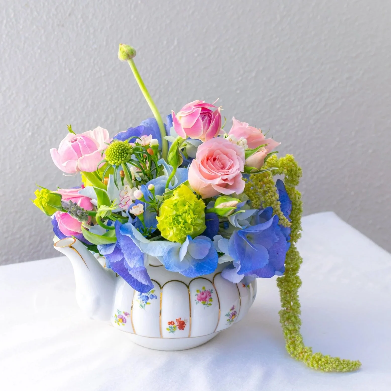 Teapot+Arrangement-01.jpg