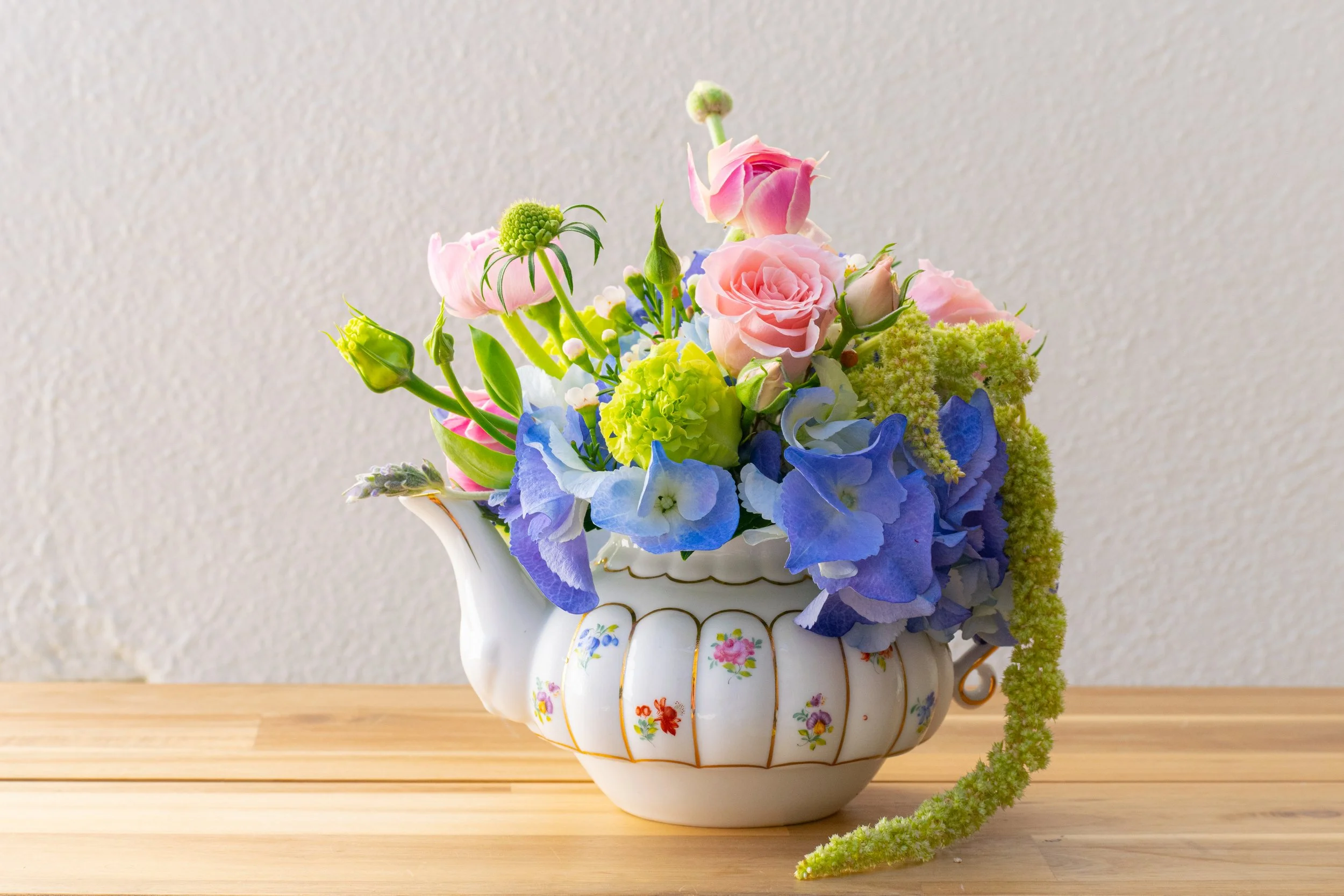 Teapot Arrangement-13.jpg
