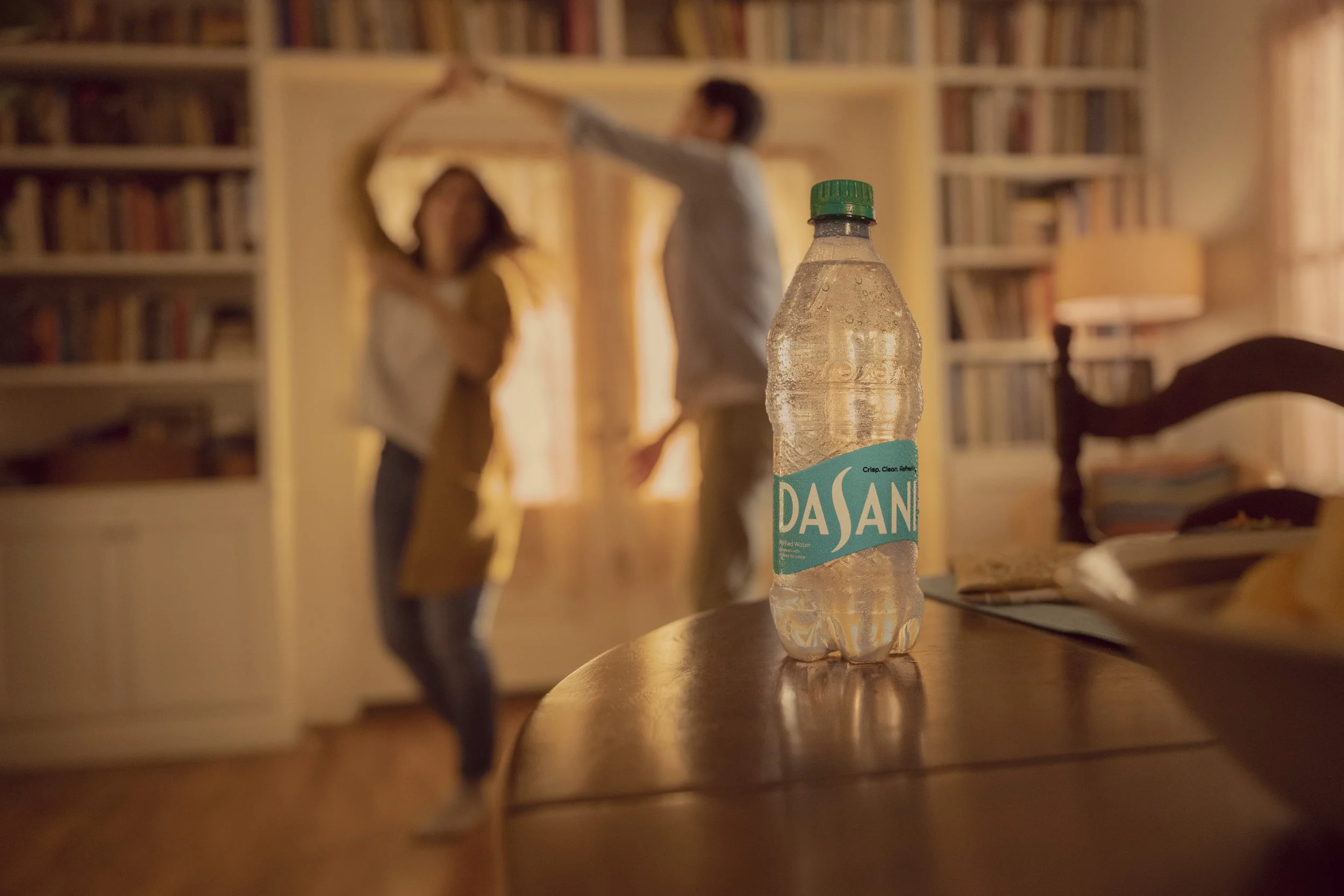 P715209_04_Dasani_02124_r4.jpg
