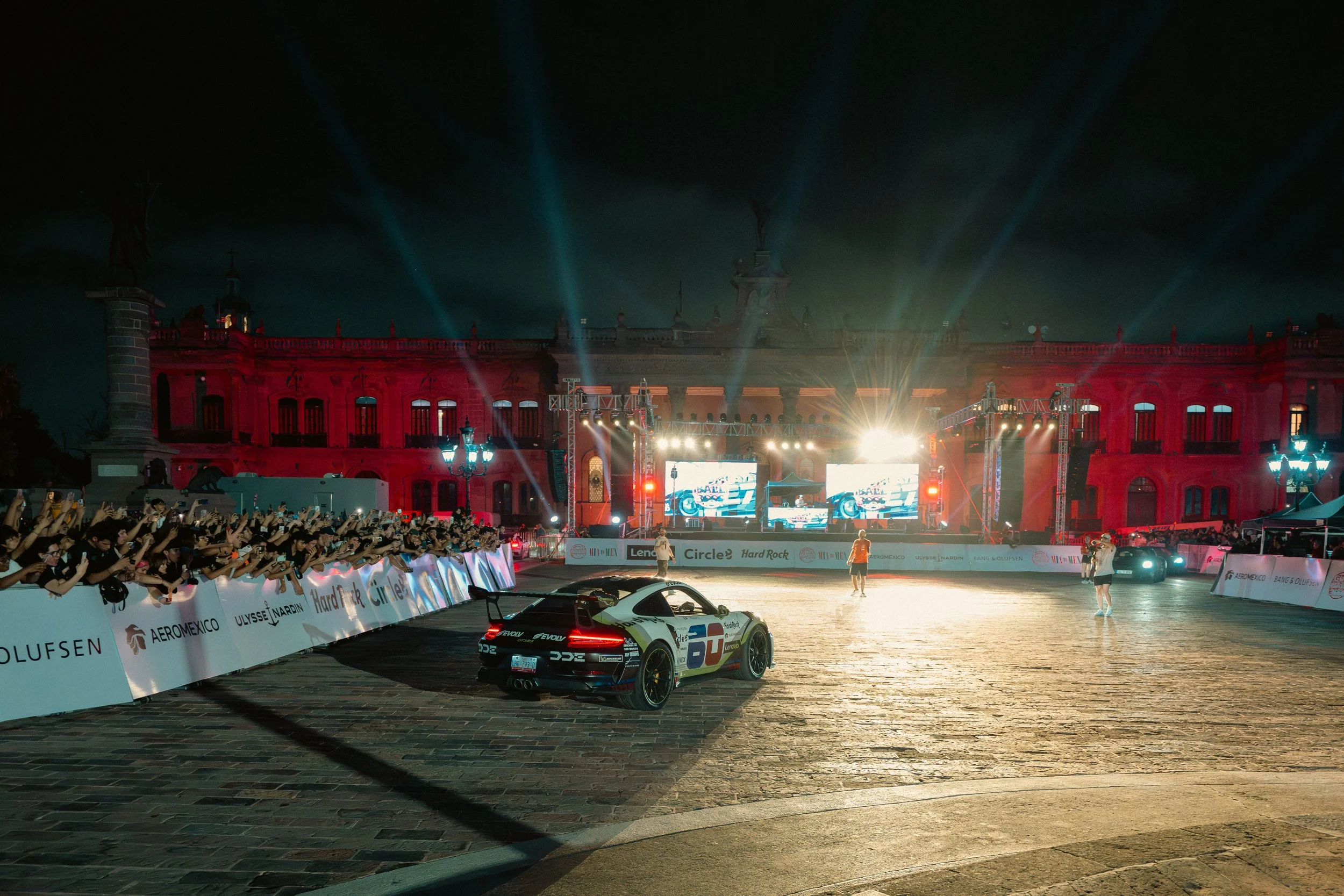 DSC_1563_GB3K_26_MIA_MEX_EDIT_KIRANBCOX_DAY5 (1).jpg