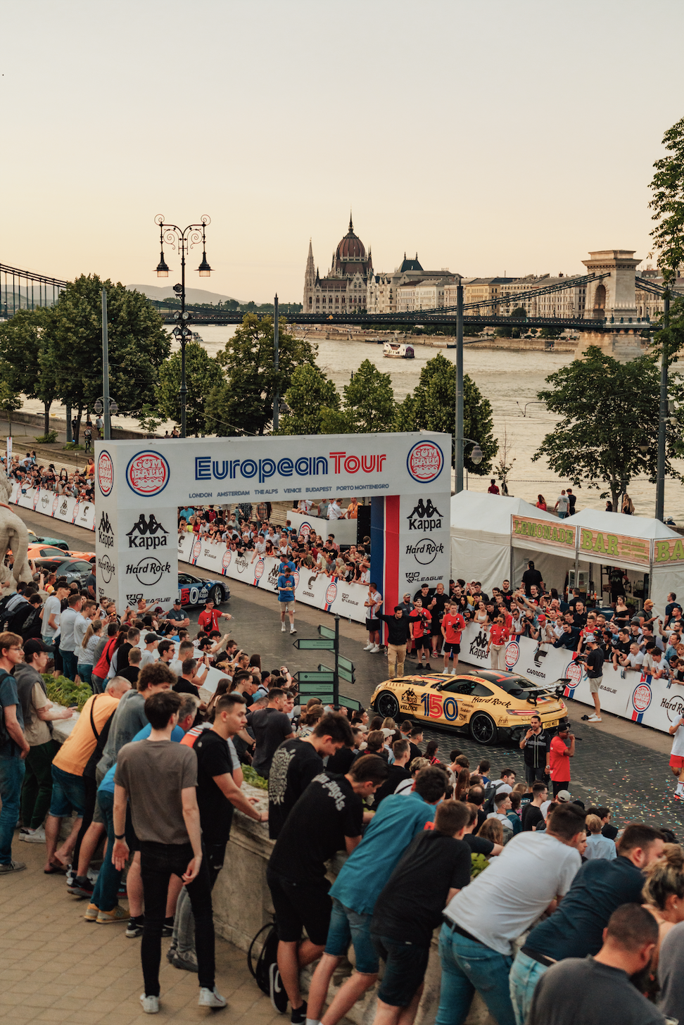 Road closure underneath Buda Castle to host thousands of fans attending the Budapest event