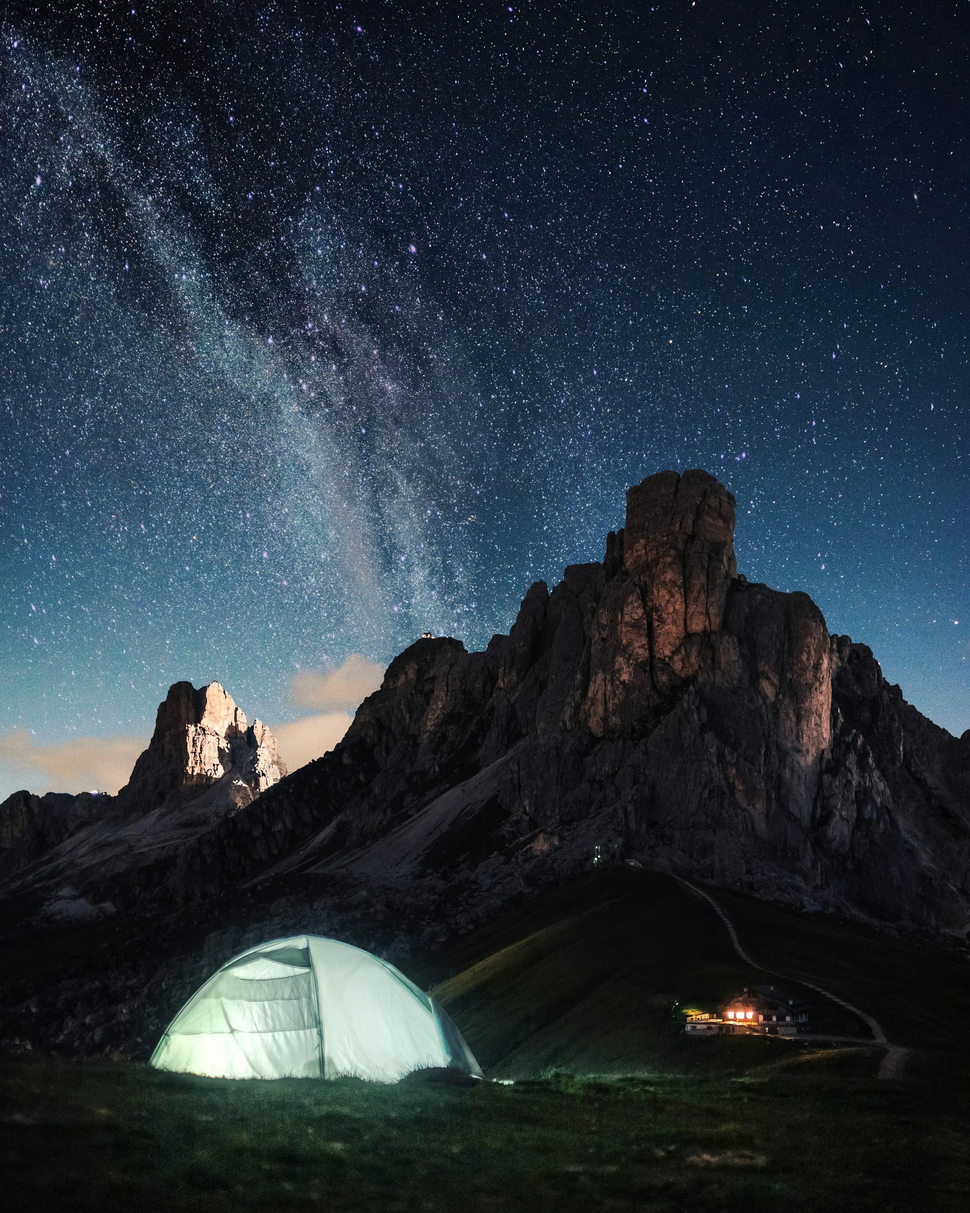 unsplash-image-e8jE4_PIlOI.jpg