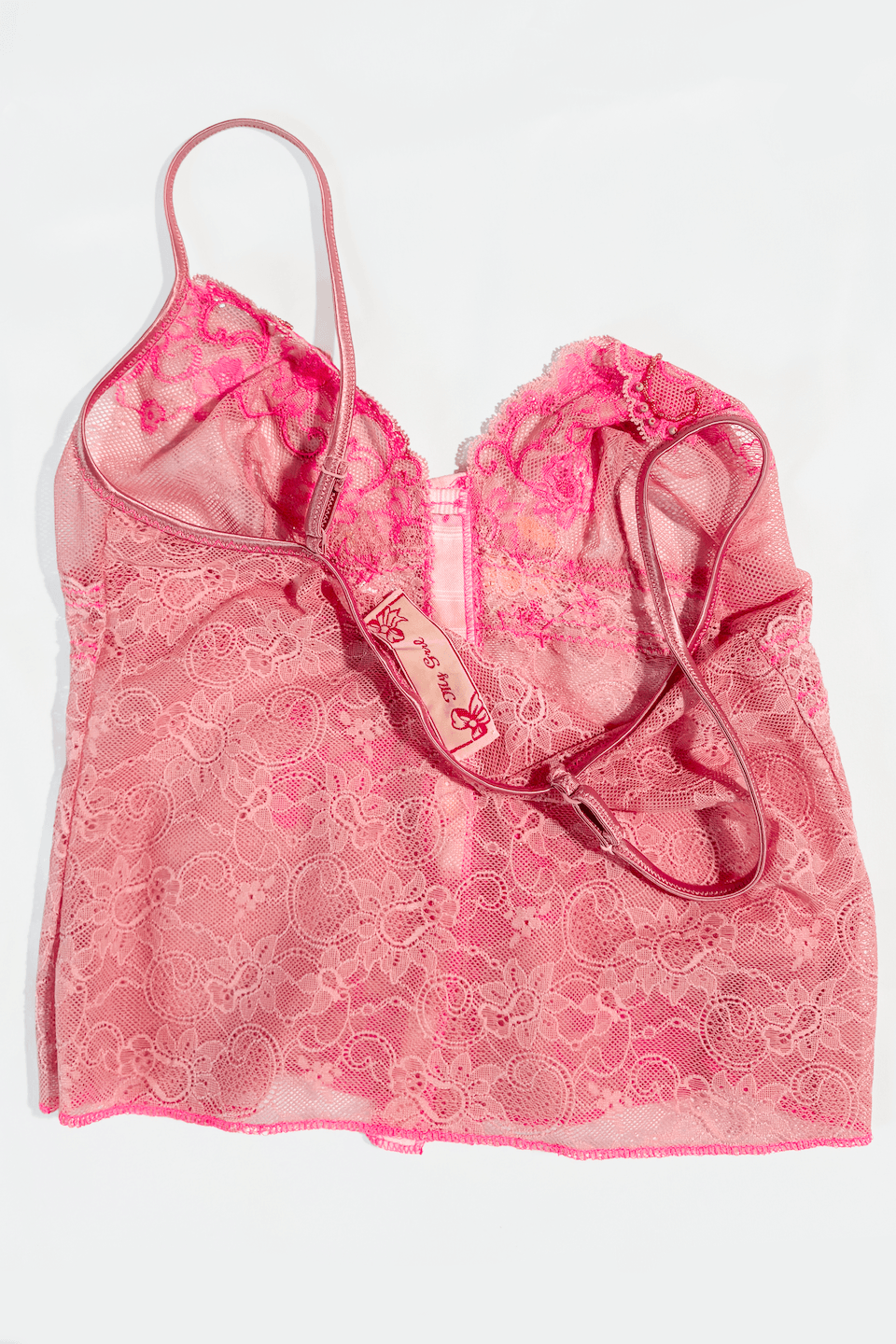 pink lace back.png