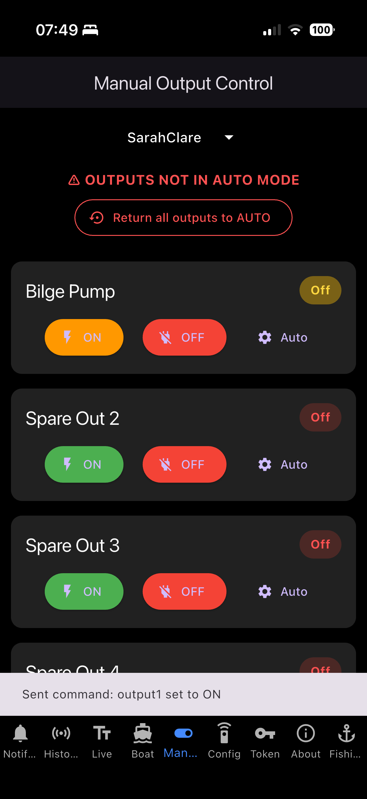 Mobile app screen displaying manual output controls for bilge pump and spare outlets, with toggles for turning devices on or off, including auto mode options, and a command log at the bottom.