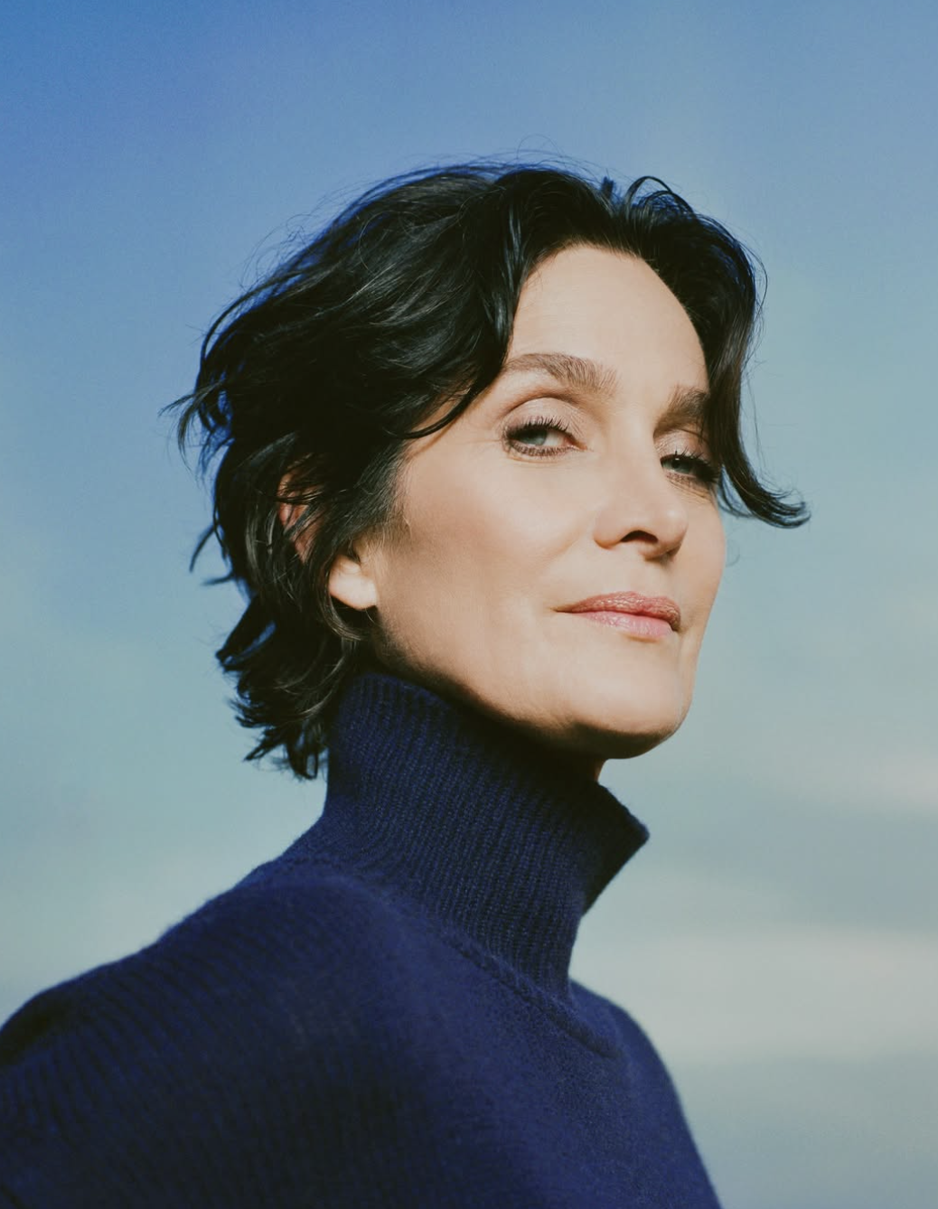 Gabrielle Brick Review - Carrie Anne Moss - Anapurnaliving