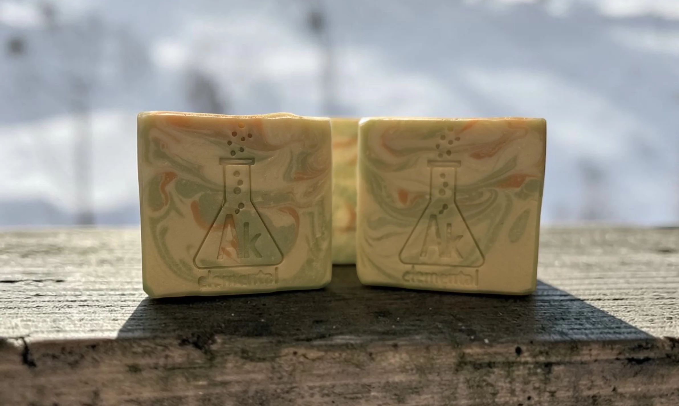 White Tea & Ginger | Handcrafted Shea Butter Soap