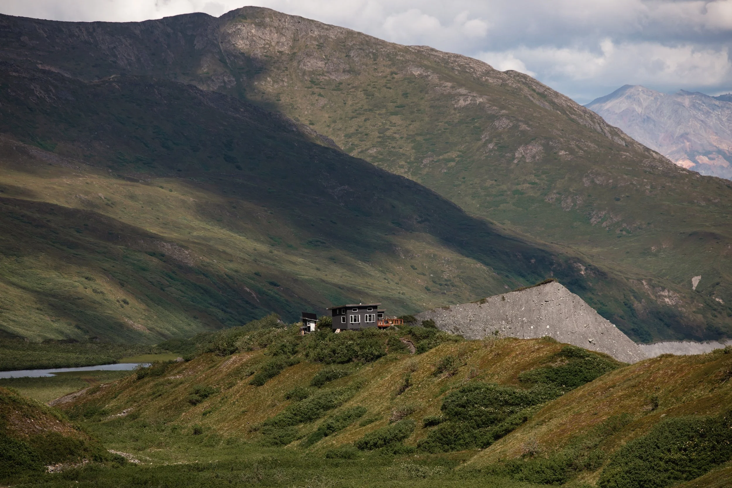 Hut from up valley_2.jpg