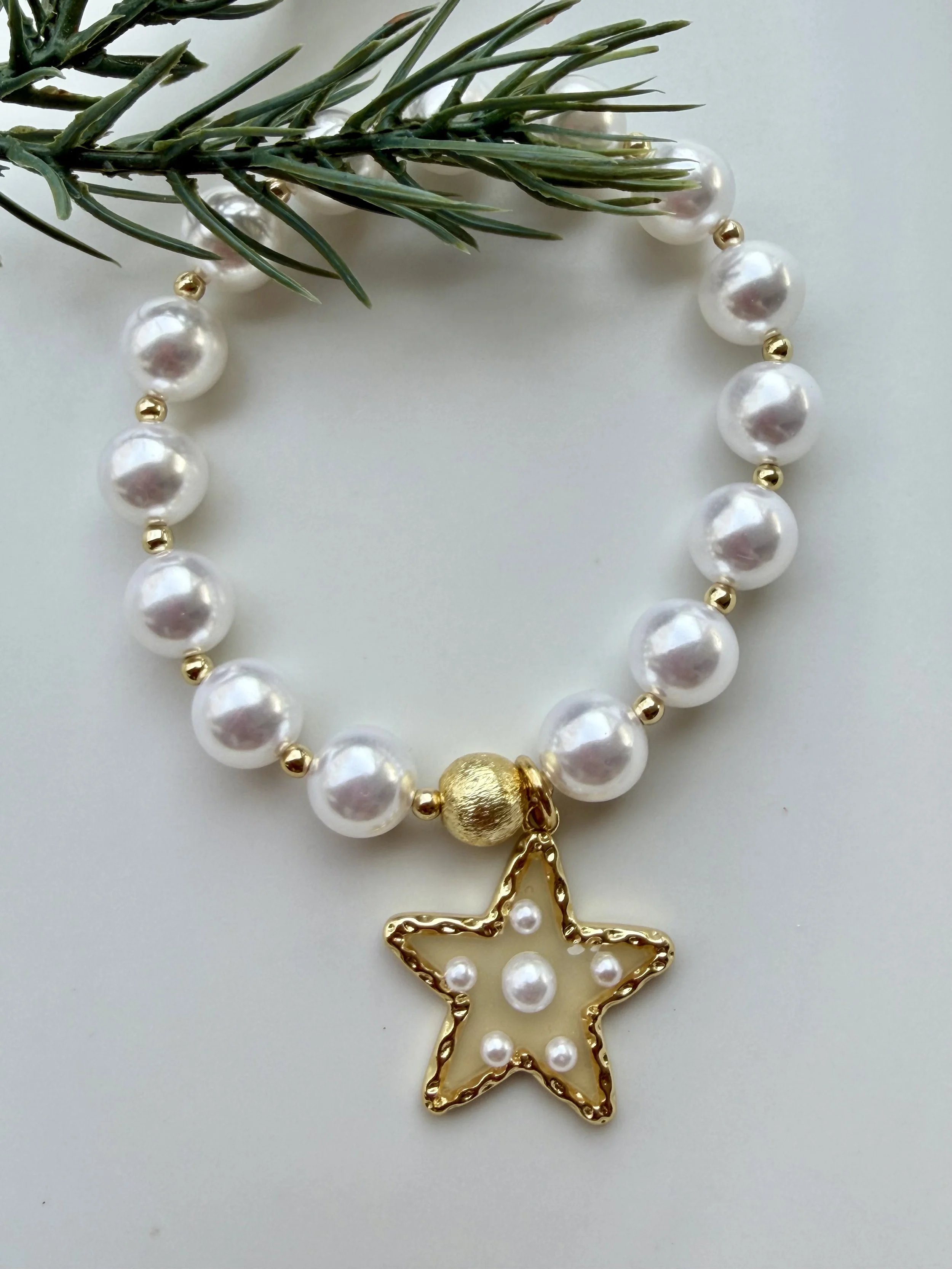 Pearl star bracelet