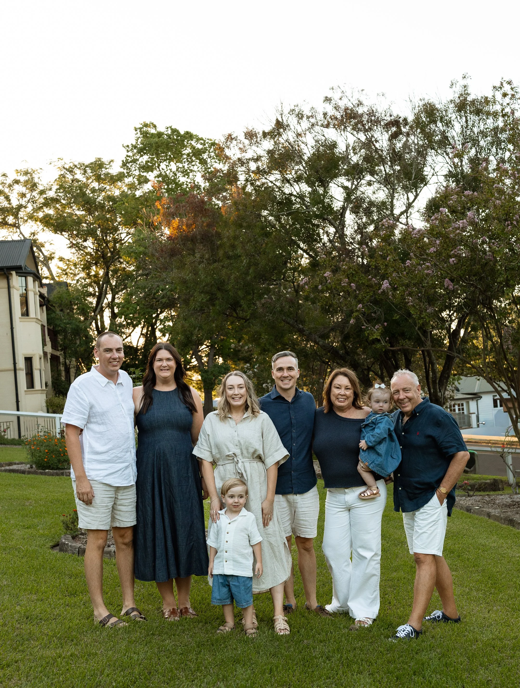 fun-extended-family-photographer-sydney-south-coast-captured-by-rhe (3).jpg