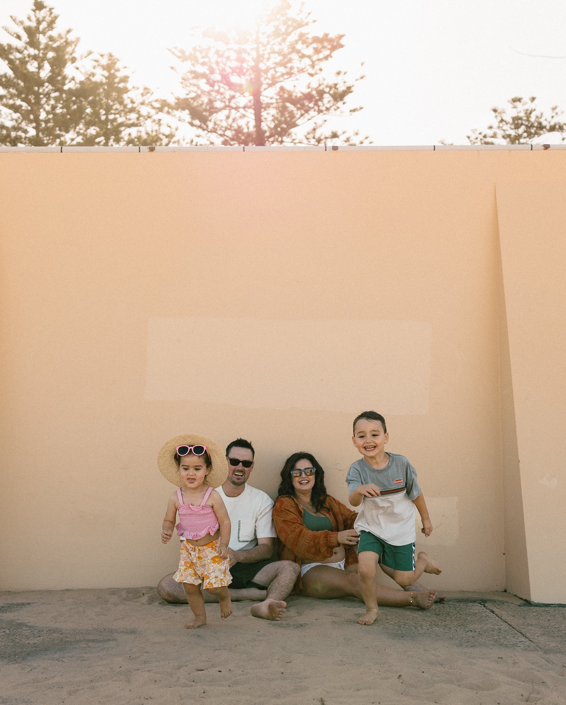modern-vibrant-bold-family-photographer-sydney-south-coast (2).jpg
