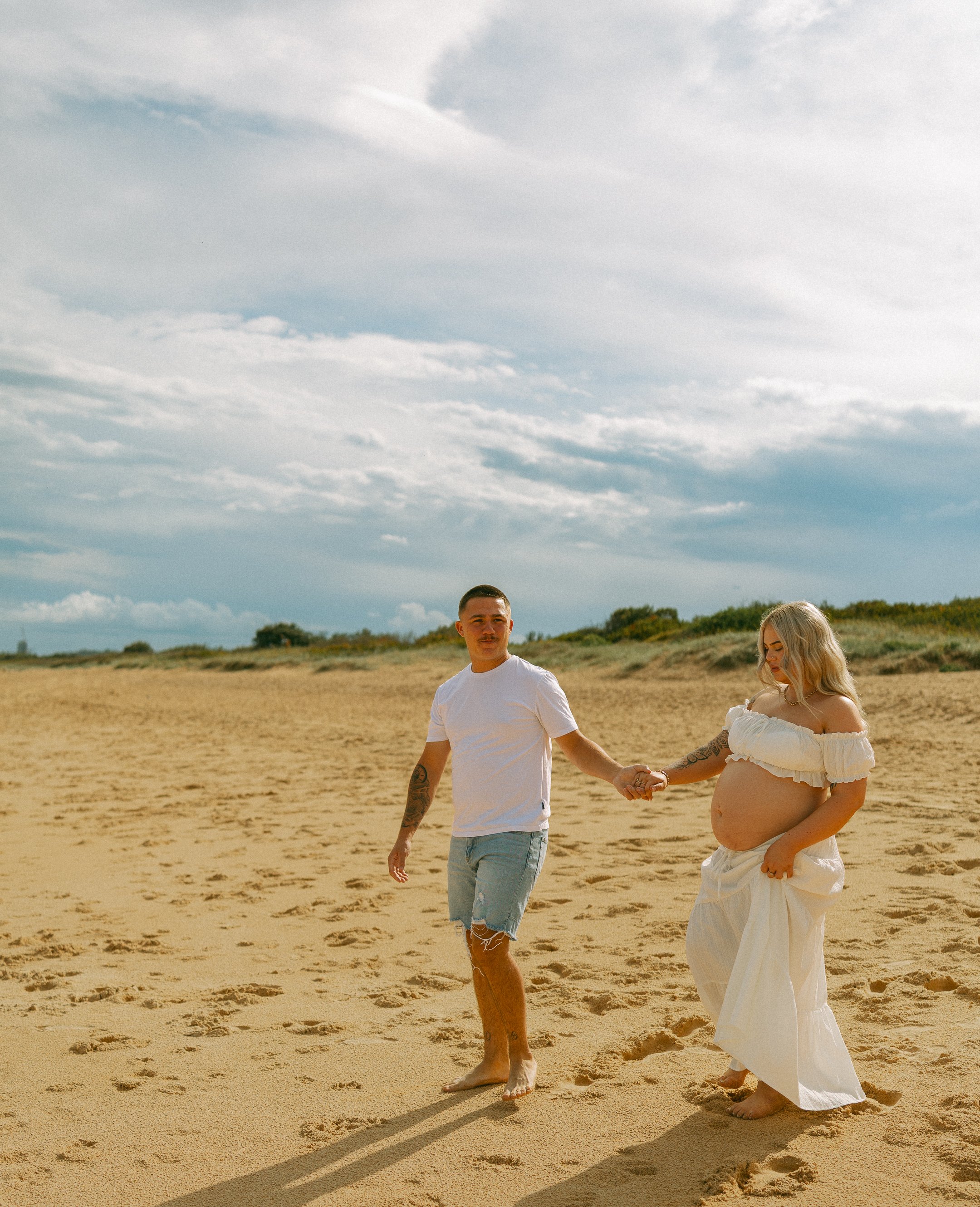 captured-by-rhe-bold-modern-cool-maternity-photographer-sydney-south-coast (5).jpg