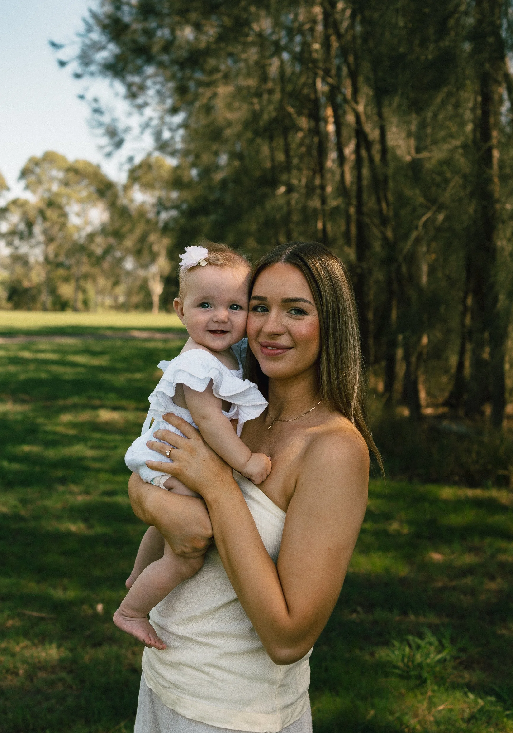 motherhood-photographer-sydney-south-coast (6).jpg