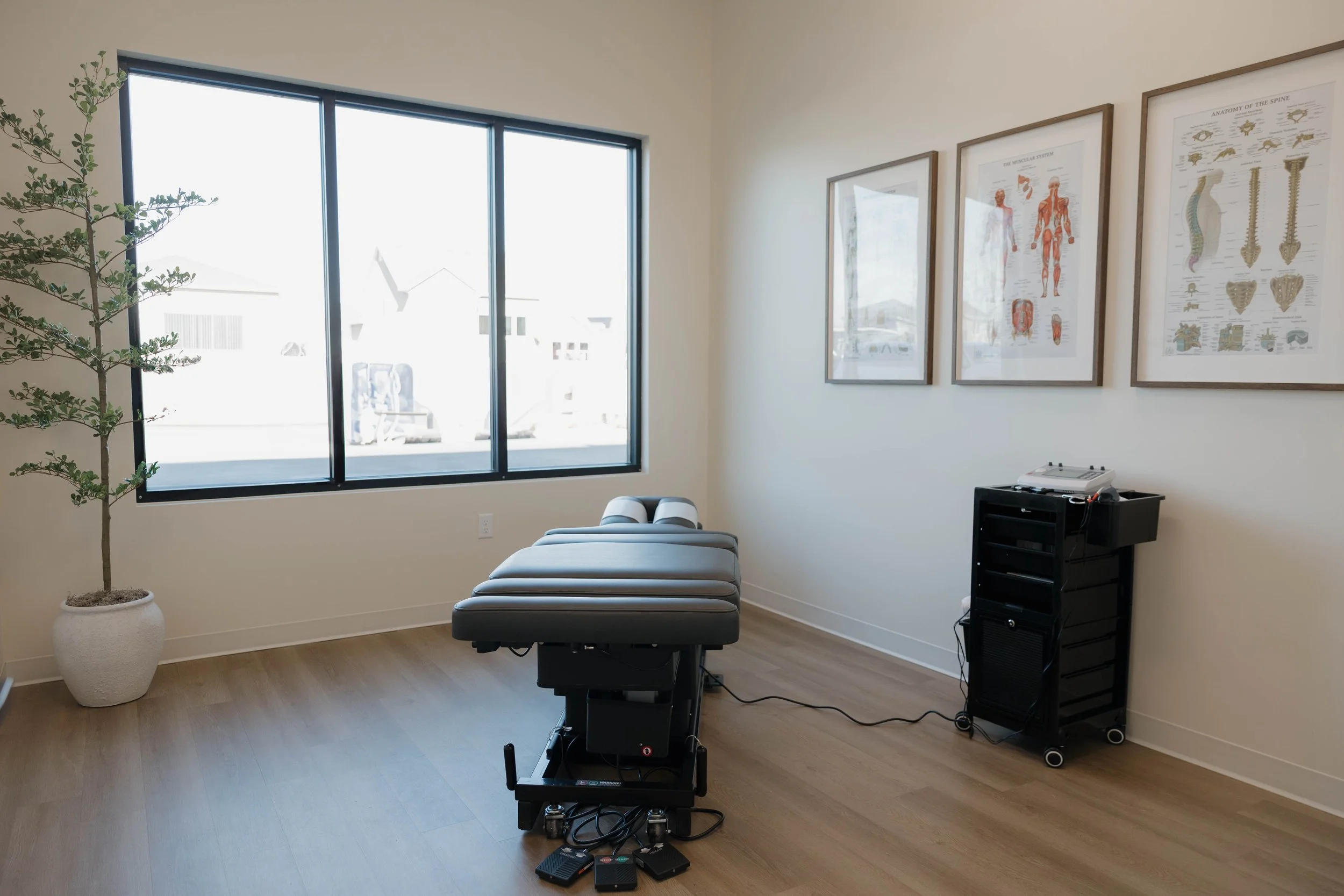 Chiropractic treatment room at Rebound Chiropractic in Lehi, Utah