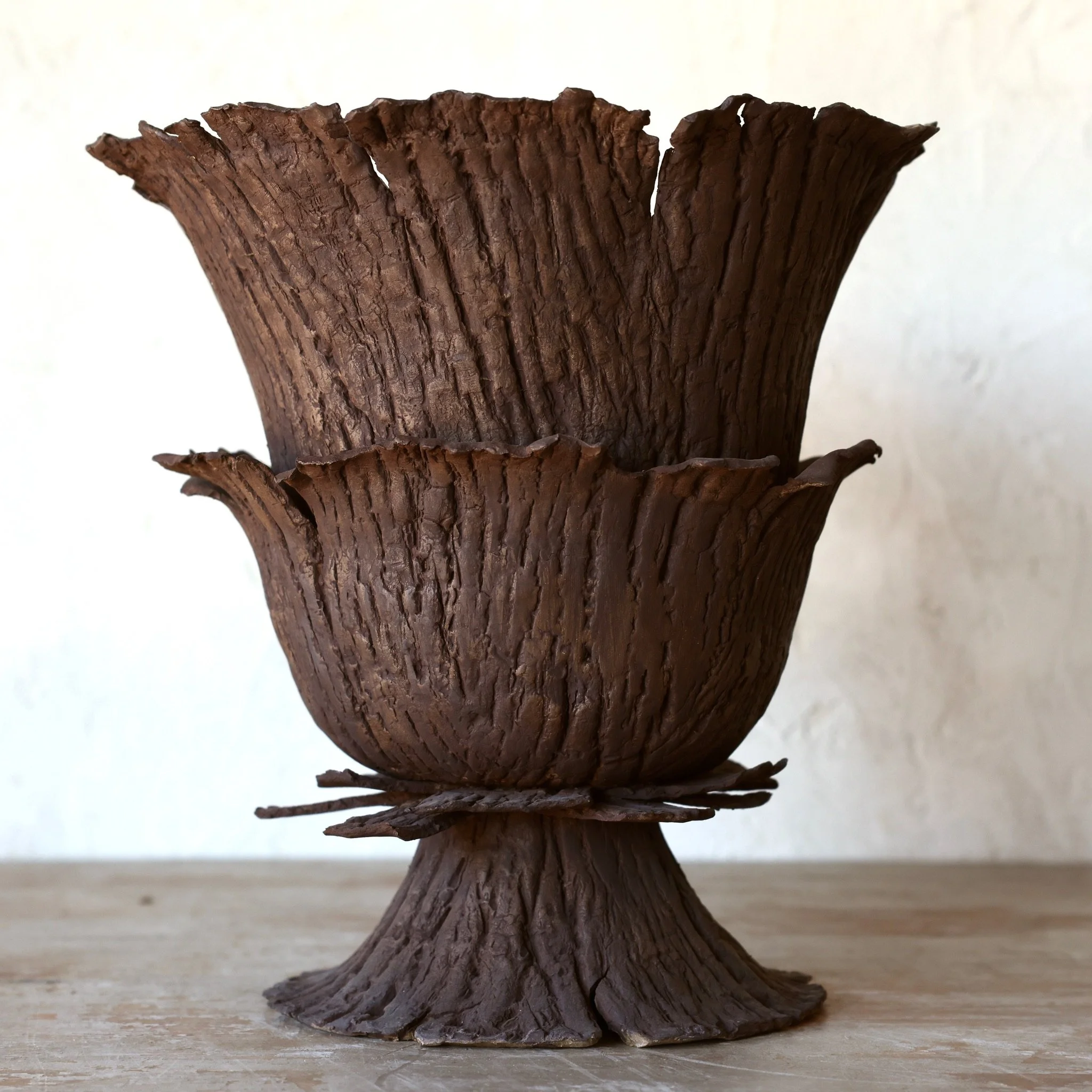 Large Faux Bark Ceramic Urn with Matt Finish