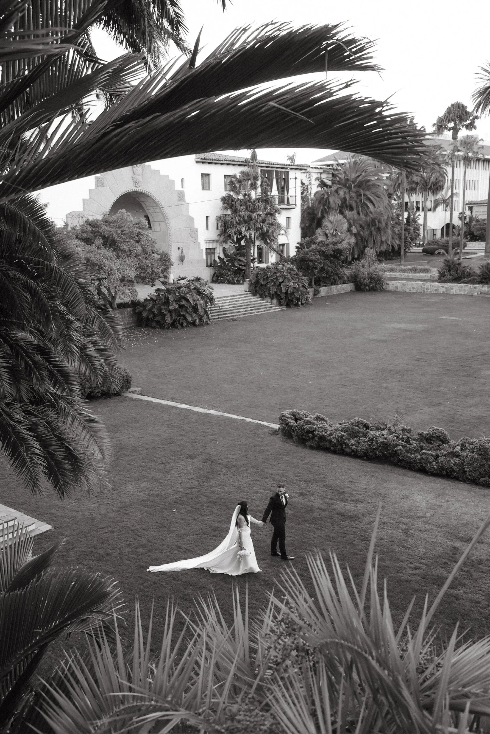 wedding photos venue aerial view.jpg