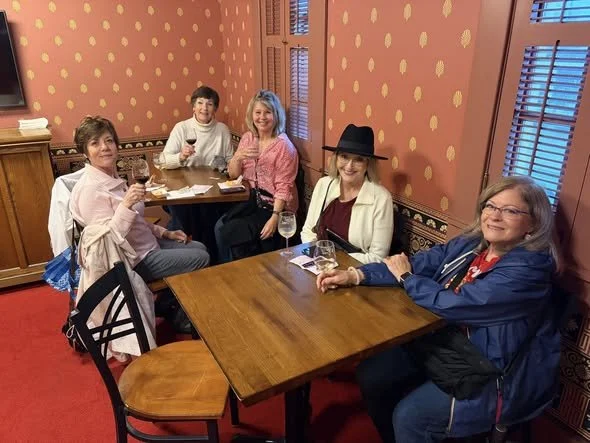 DIVAS _Valentine Wine Trail.jpg