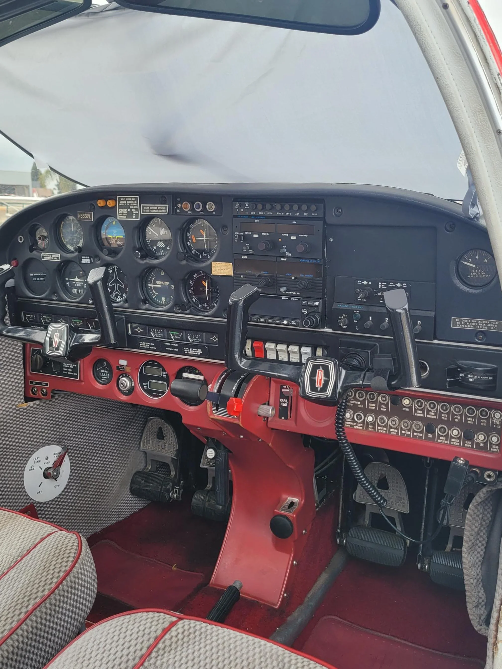 Piper Archer cockpit panel