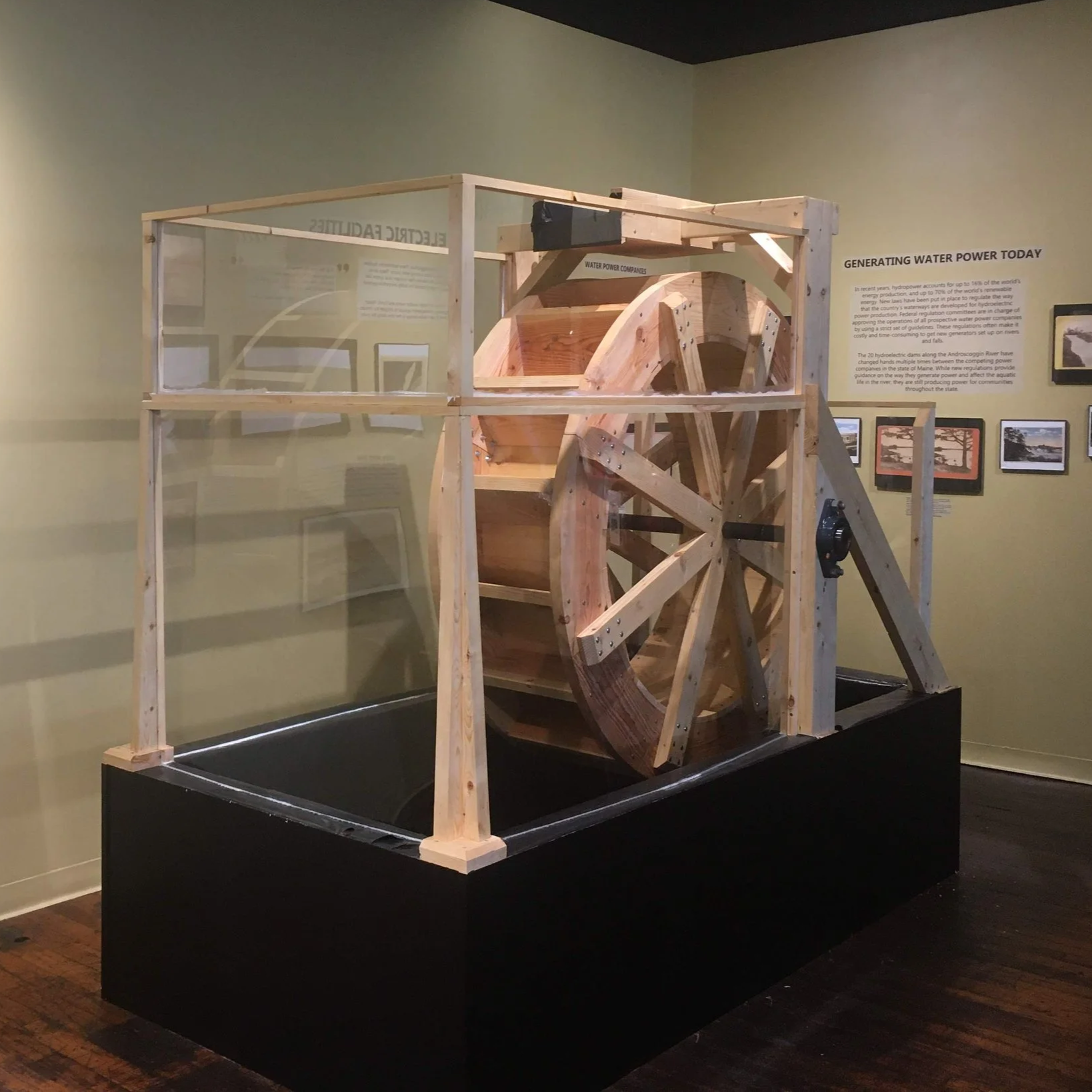 Oranssi project: slat roof