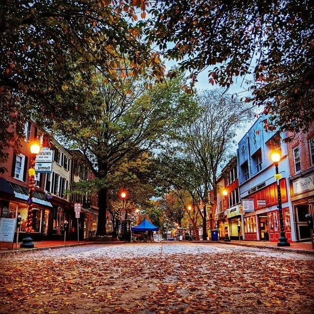 Gay Street Glow 8x10