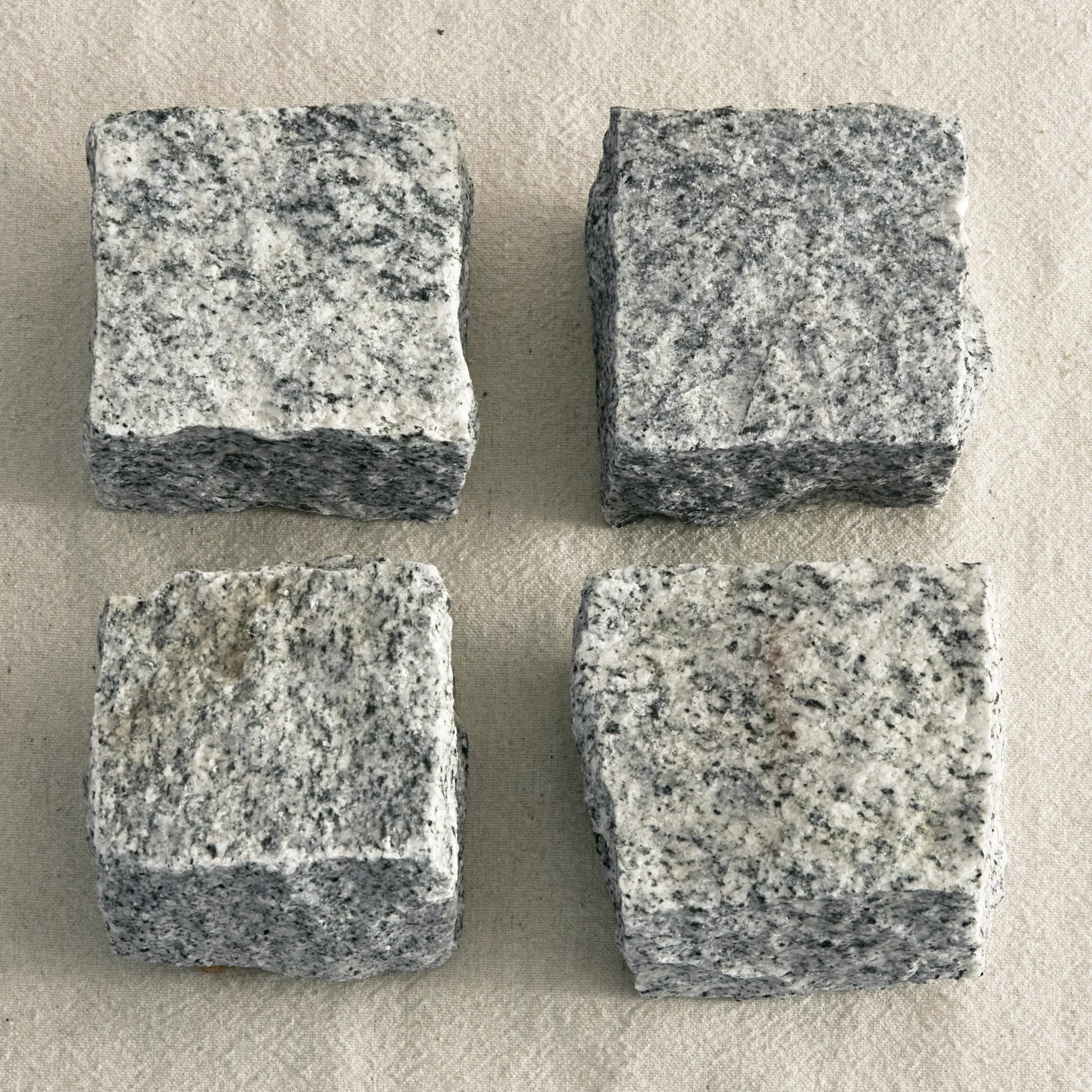 Salt & Pepper