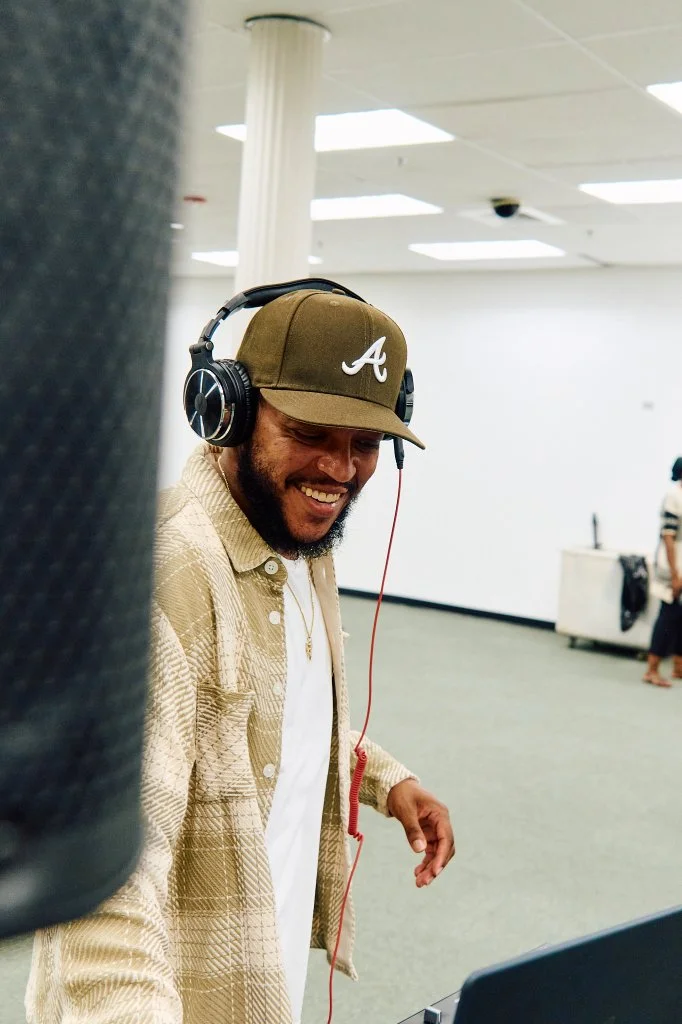 UnMon_9.10_Web 208.jpg