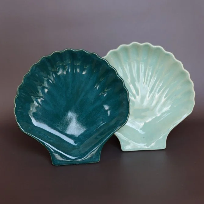 Shell Plate in Turqouise 2.jpg