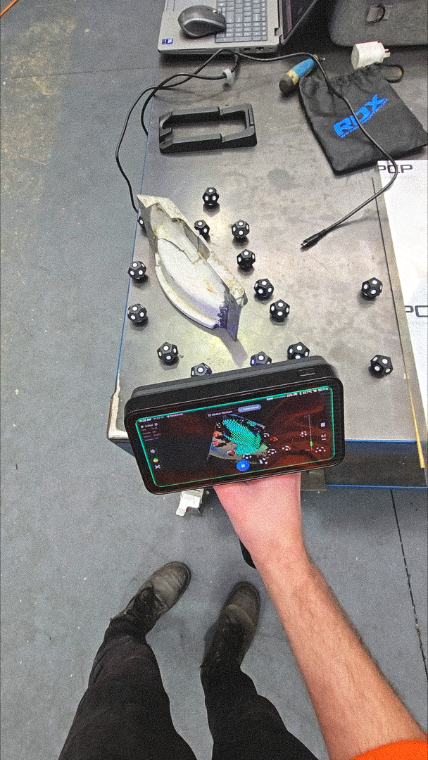 Broken-lathe-gear-cover-3d-scanning.png