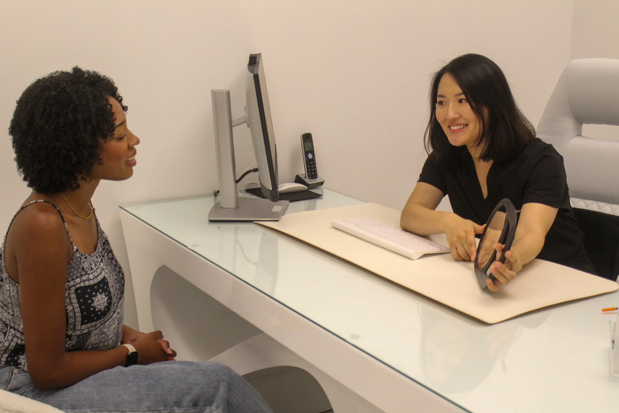 Dr Catherina Greenberg with client