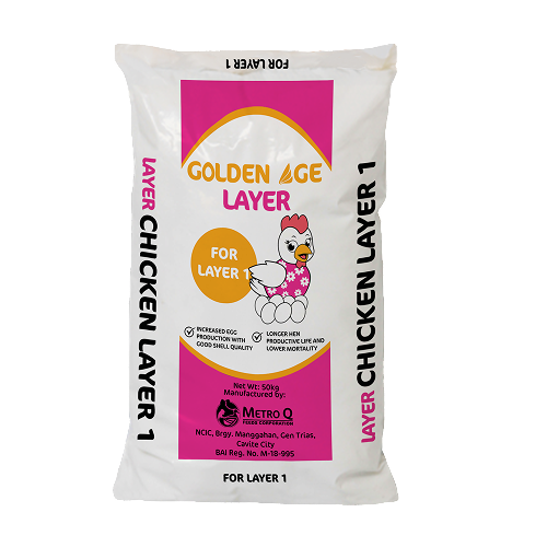 Pack of Golden Age Layer Chicken Layer 1 feed with a cartoon chicken illustration.