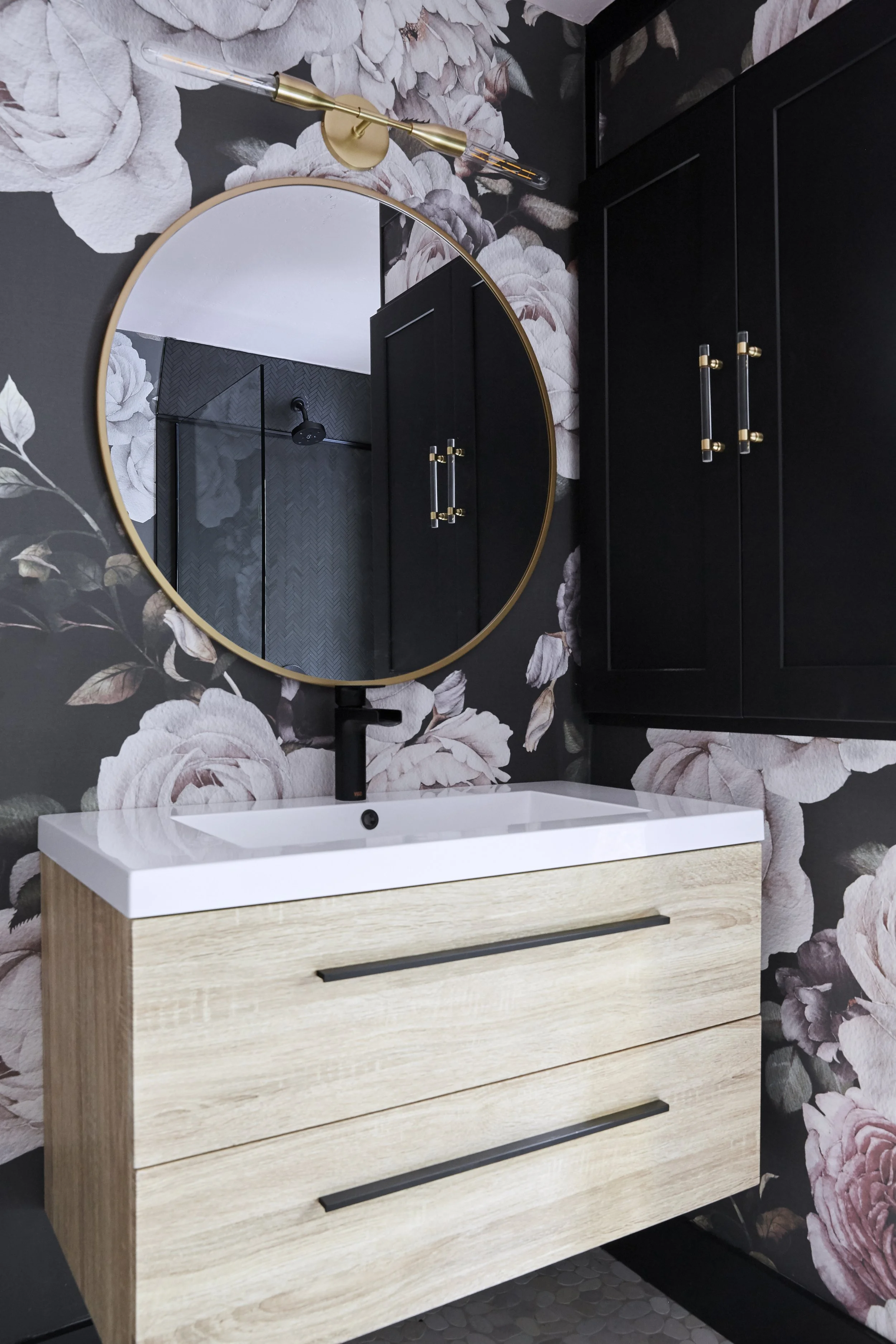 kimberley kay the A frame_0032.JPG