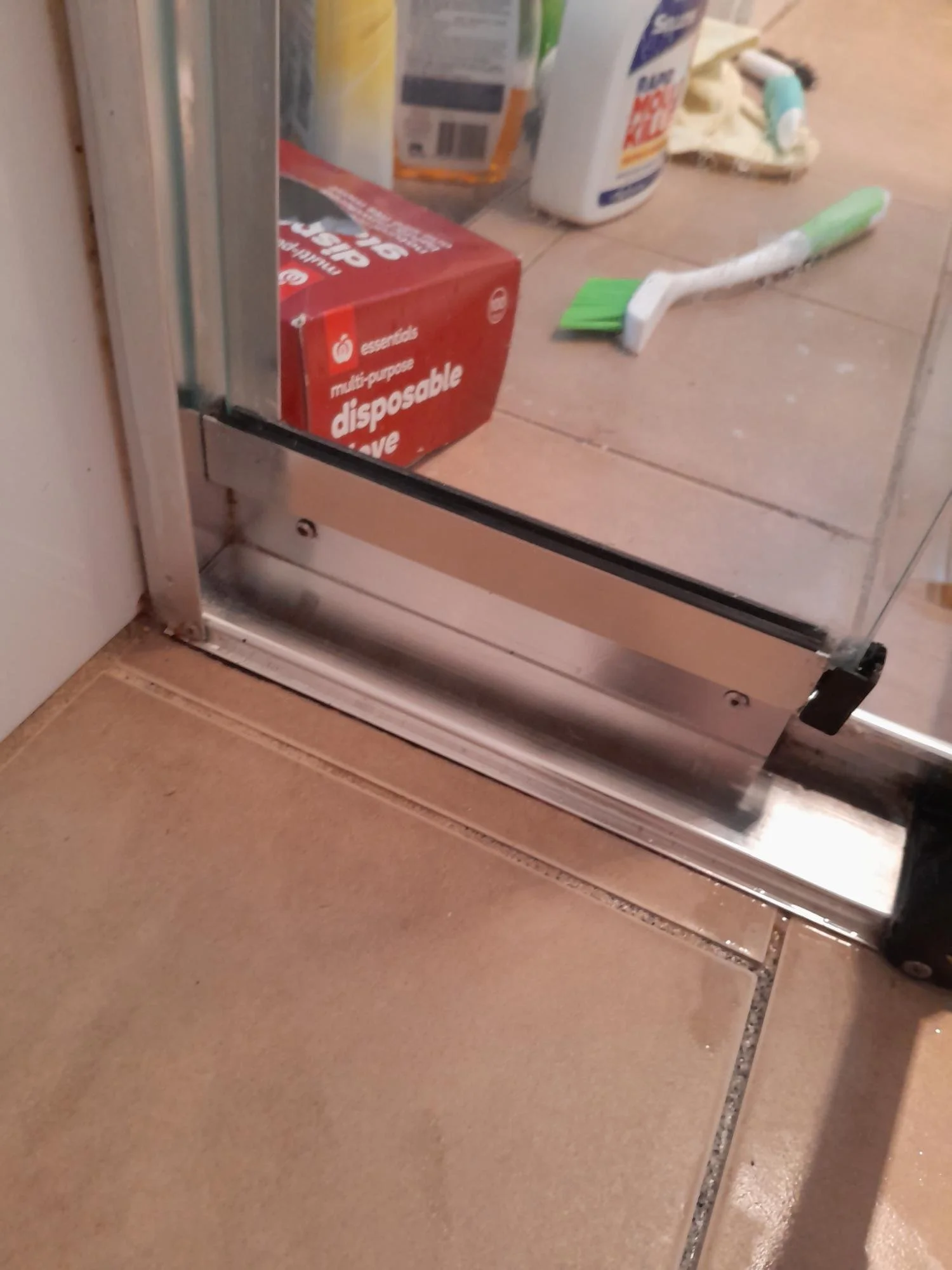 Bathroom shower after deep cleaning by Kat Clean Sydney, NSW