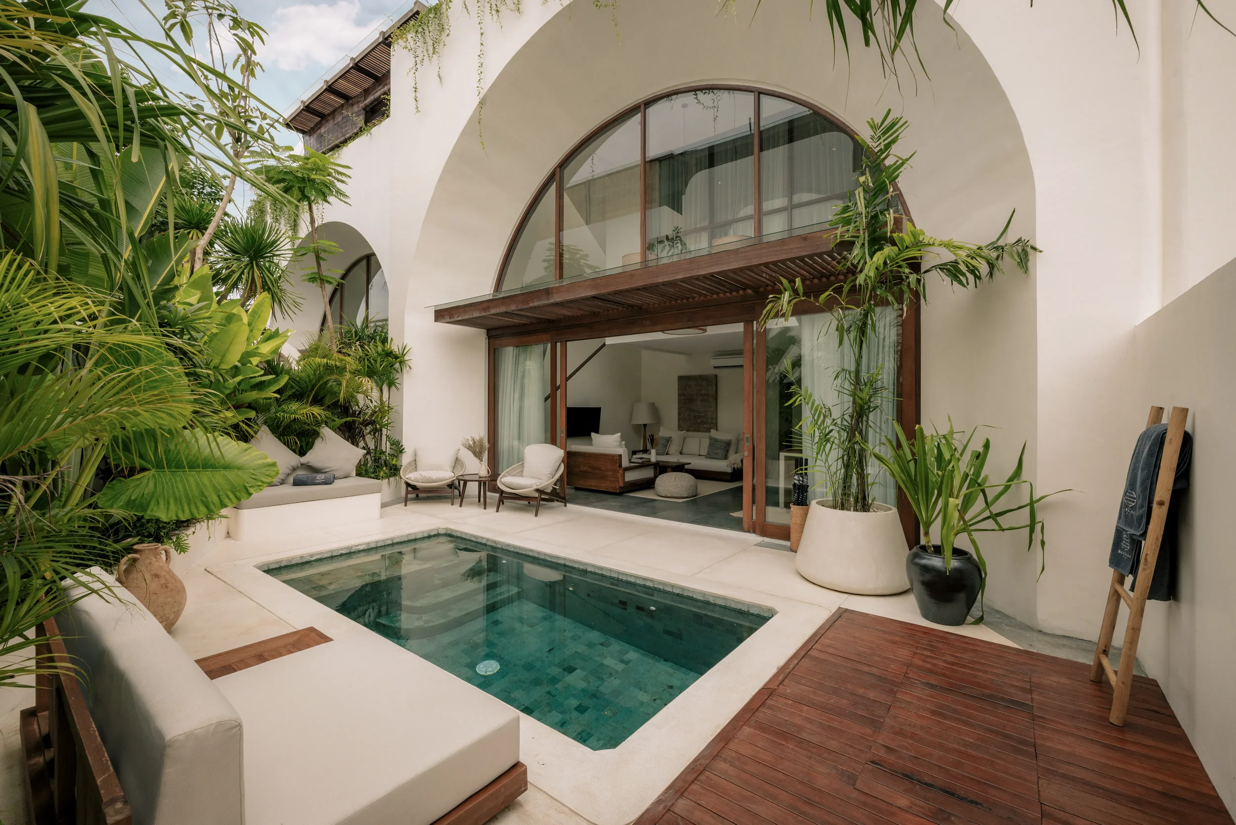 Penthouse Villa | SUASANA