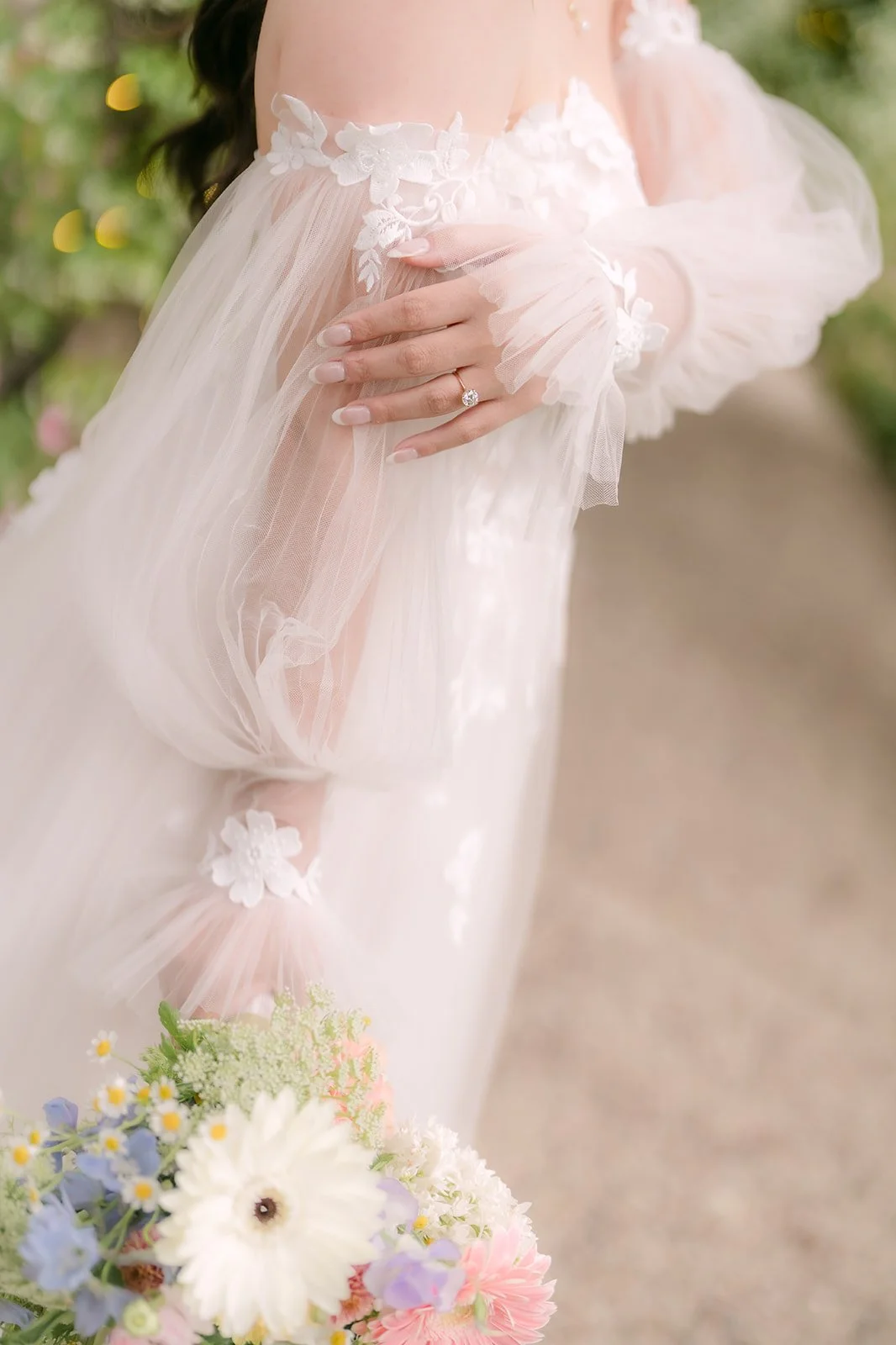 KatMikeWedding_BrideBridesmaid_0777.jpg