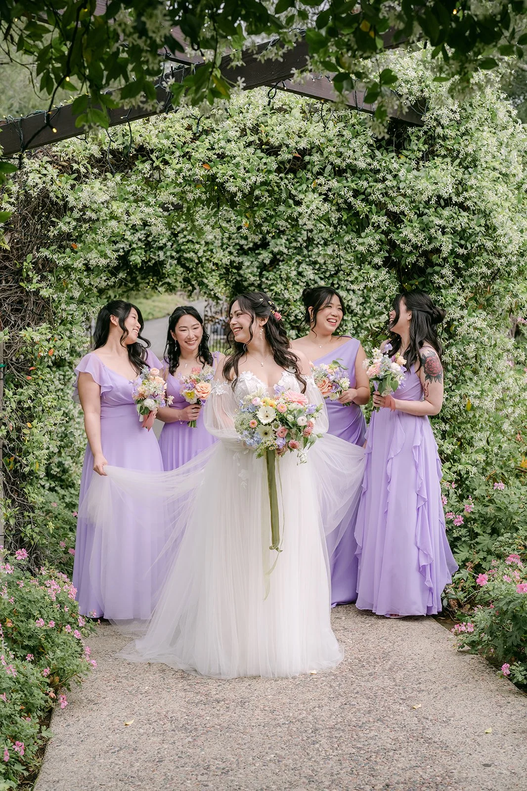 KatMikeWedding_BrideBridesmaid_0751.jpg